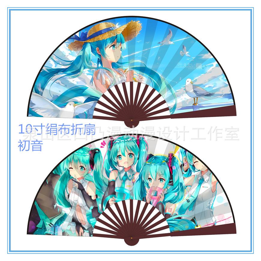 Quạt Miku Hatsune nan 31cm cầm tay in hình anime chibi