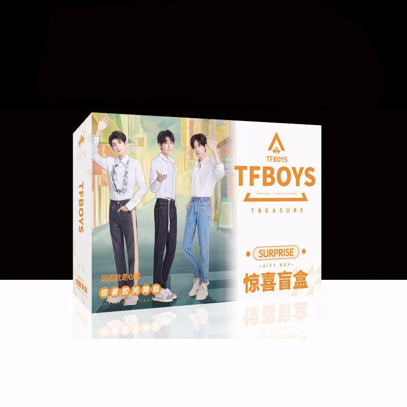 ( Surprise ) Hộp quà TFBOYS A5 có poster postcard bookmark in hình thần tượng nhóm nhạc