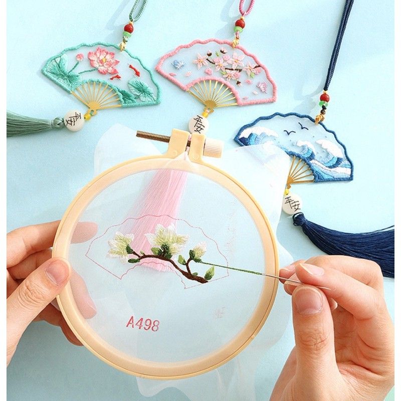 Set bookmark thêu hình quạt cổ trang mai lan cúc trúc gắn tua rua dây tuyến DIY