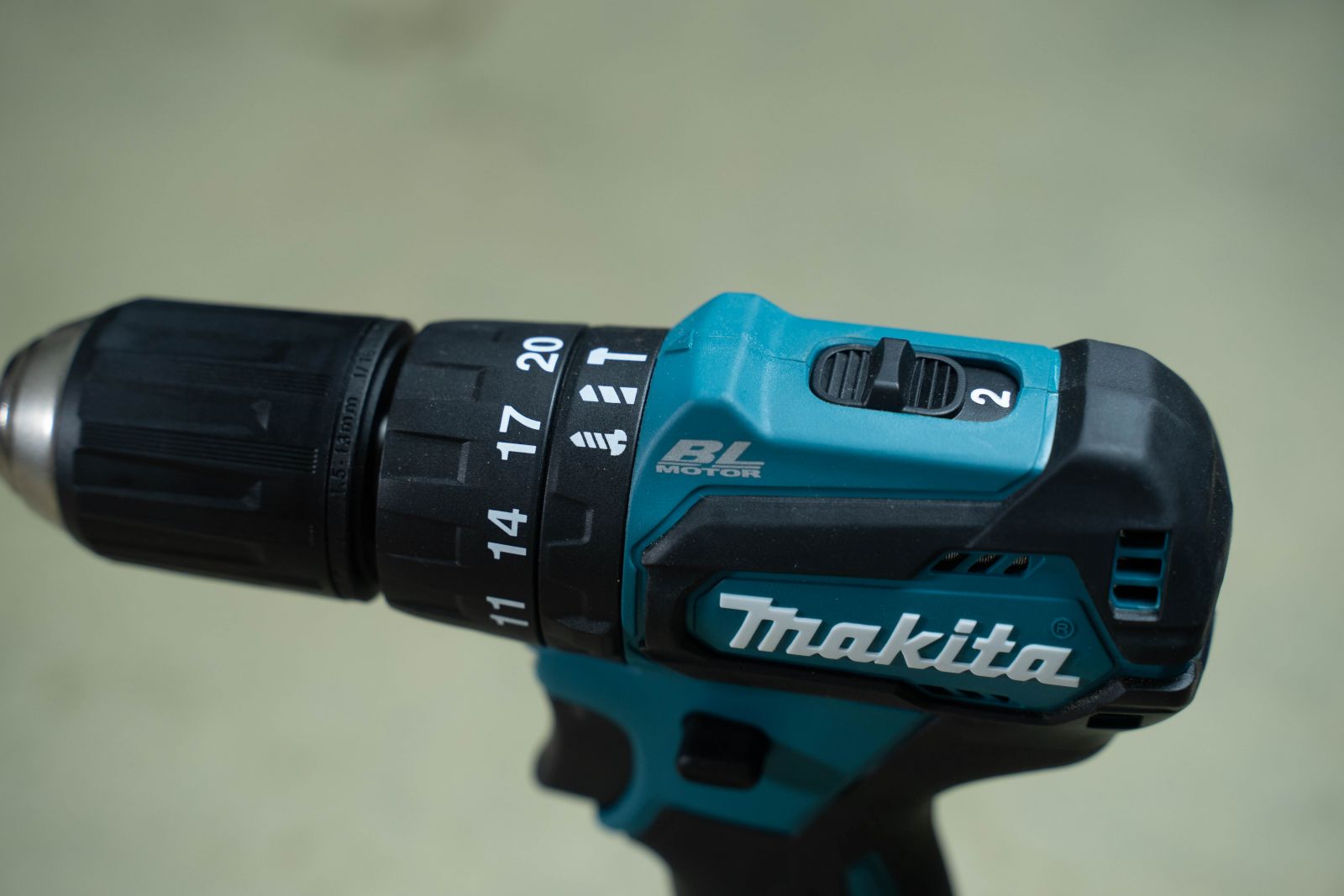 Máy Khoan Búa, Vặn Vít Dùng Pin(18V) Makita DHP483Z