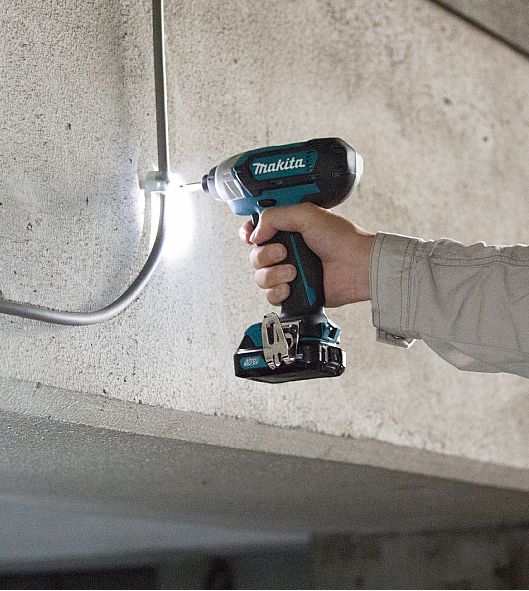 Máy Vặn Vít Dùng Pin (18V) Makita DTD170Z