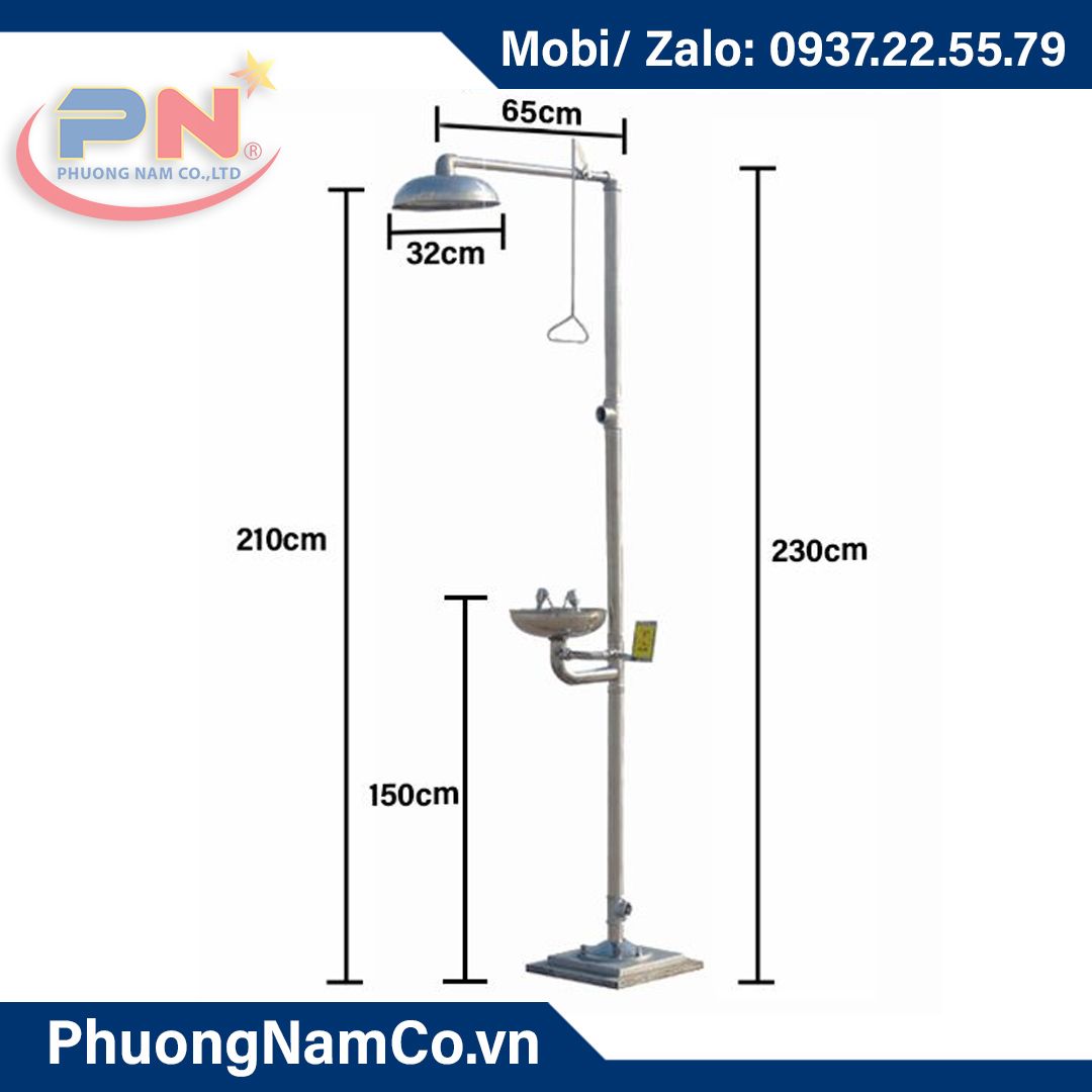 Emergency eyewash station with shower combines the traditional line Speakman