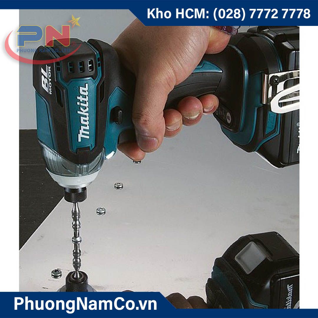 MÁY BẮN VÍT DÙNG PIN (18V) MAKITA DTD152RME