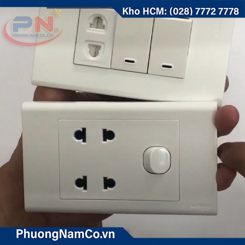 Ổ cắm âm tường SINO 2 ổ + 1 hạt