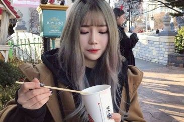 banner phải