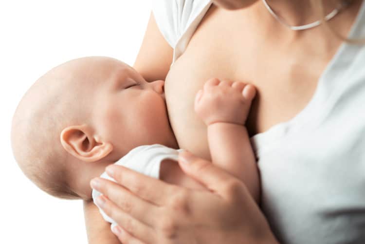 CÓ ĐIỀU KỲ DIỆU MANG TÊN “SỮA MẸ”
