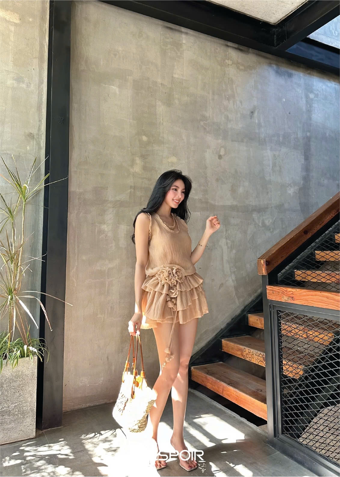LP.001175 Nude