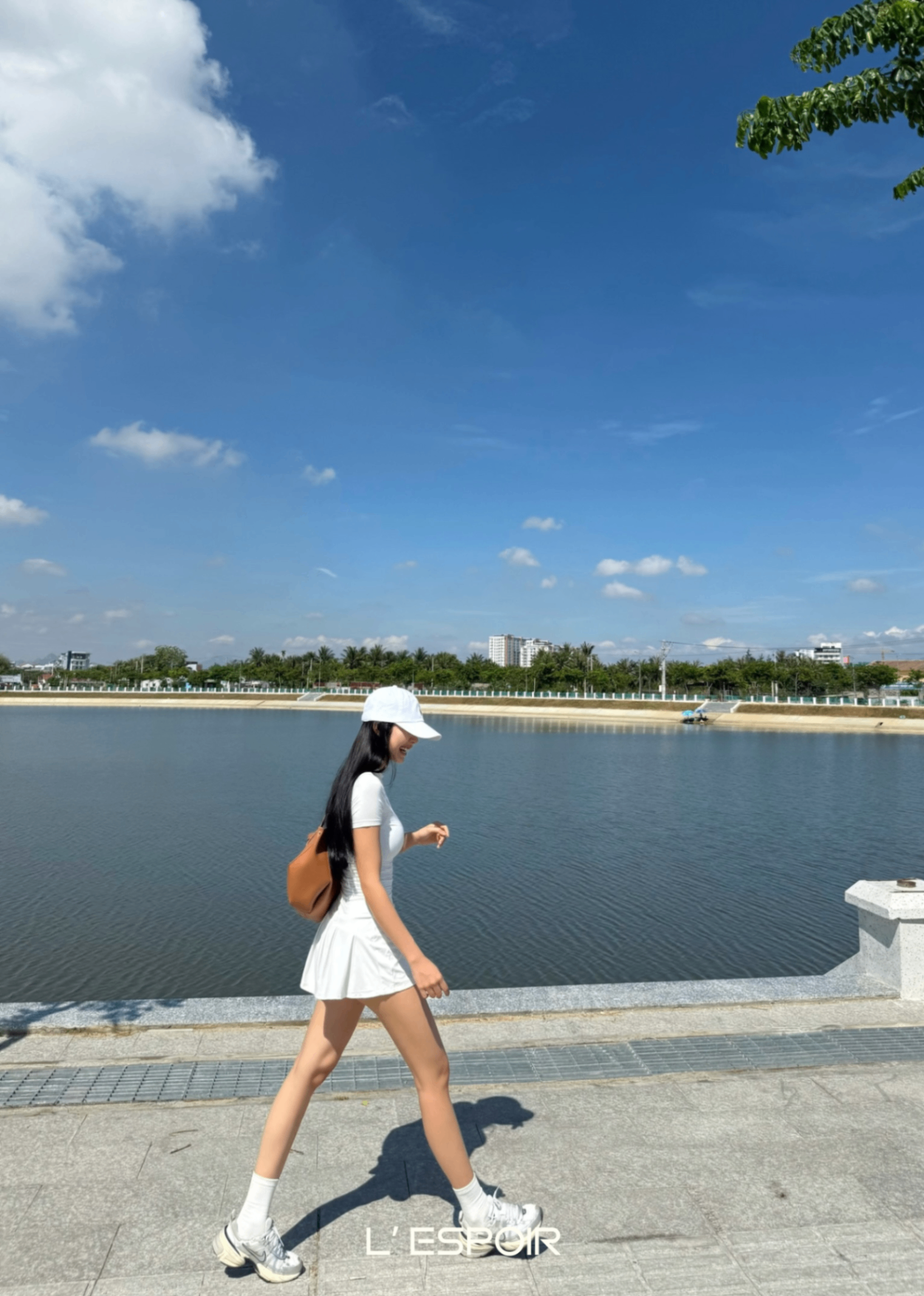 LP.001403 Trắng (Áo)