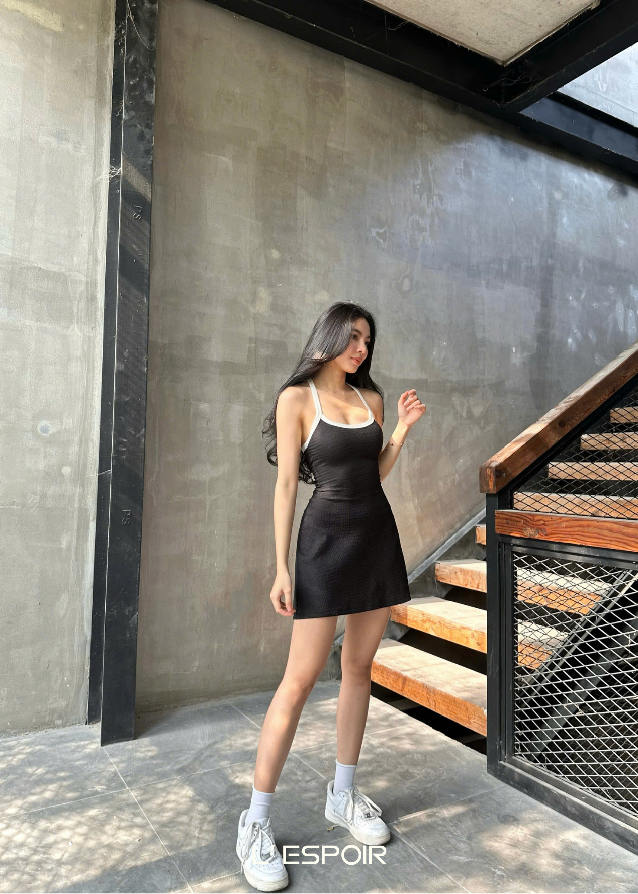 LP.000677 Đen