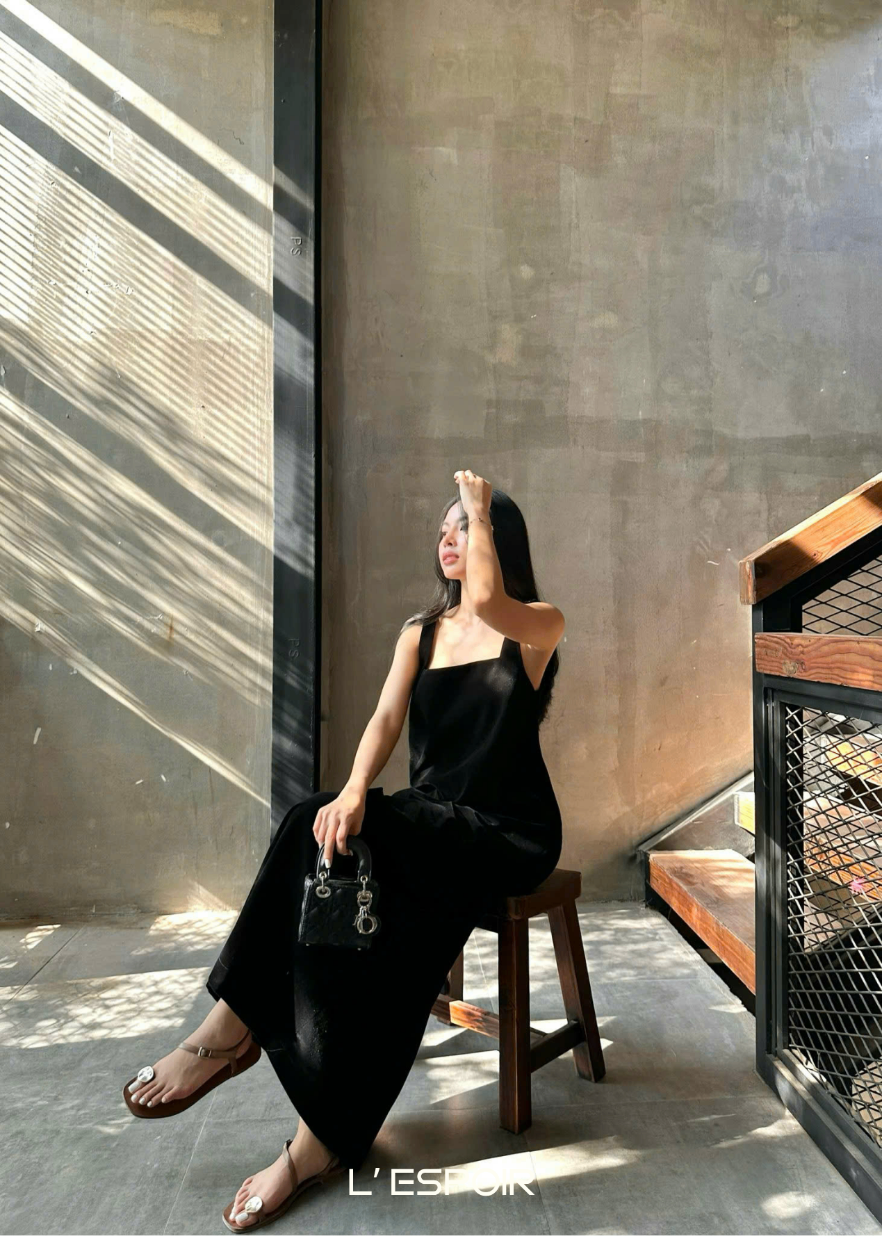 LP.000853 Đen