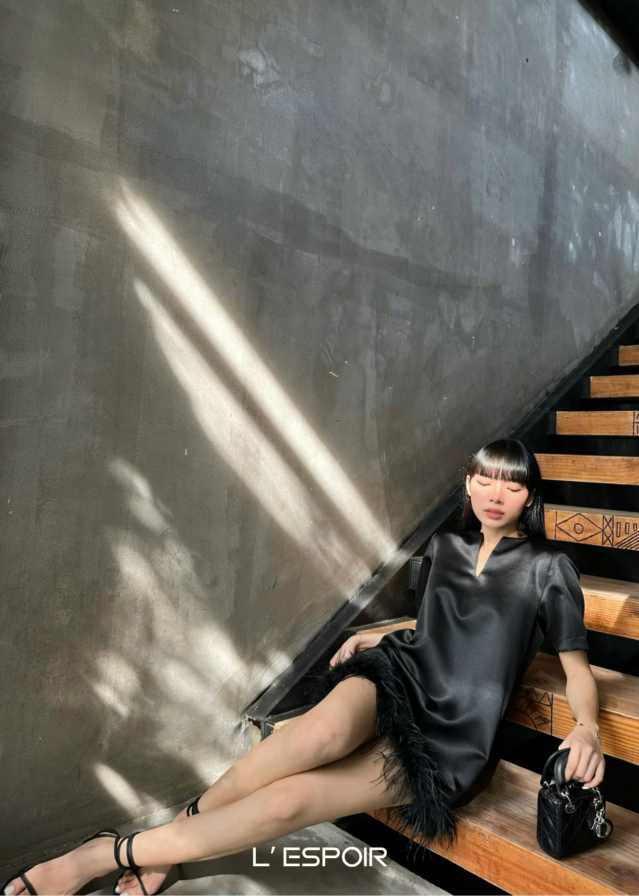 LP.000893 Đen