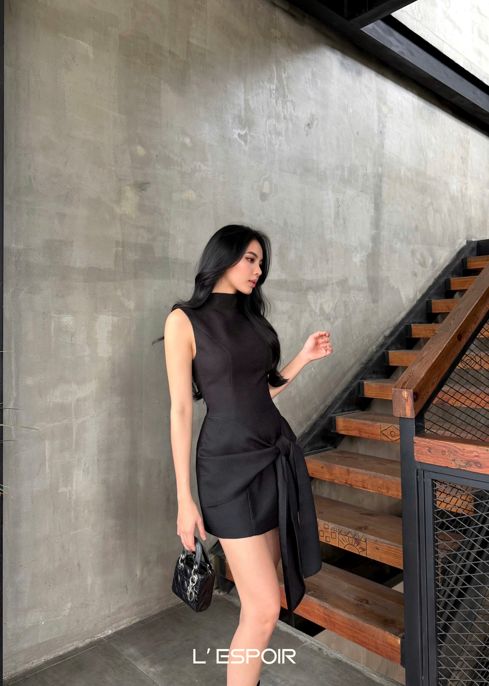LP.001495 Đen