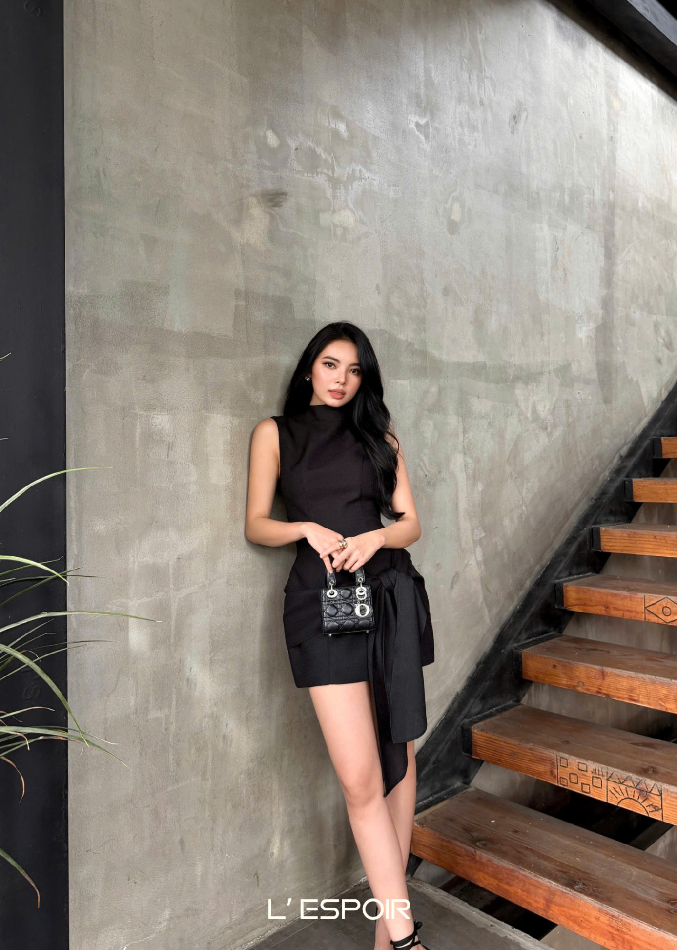 LP.001495 Đen