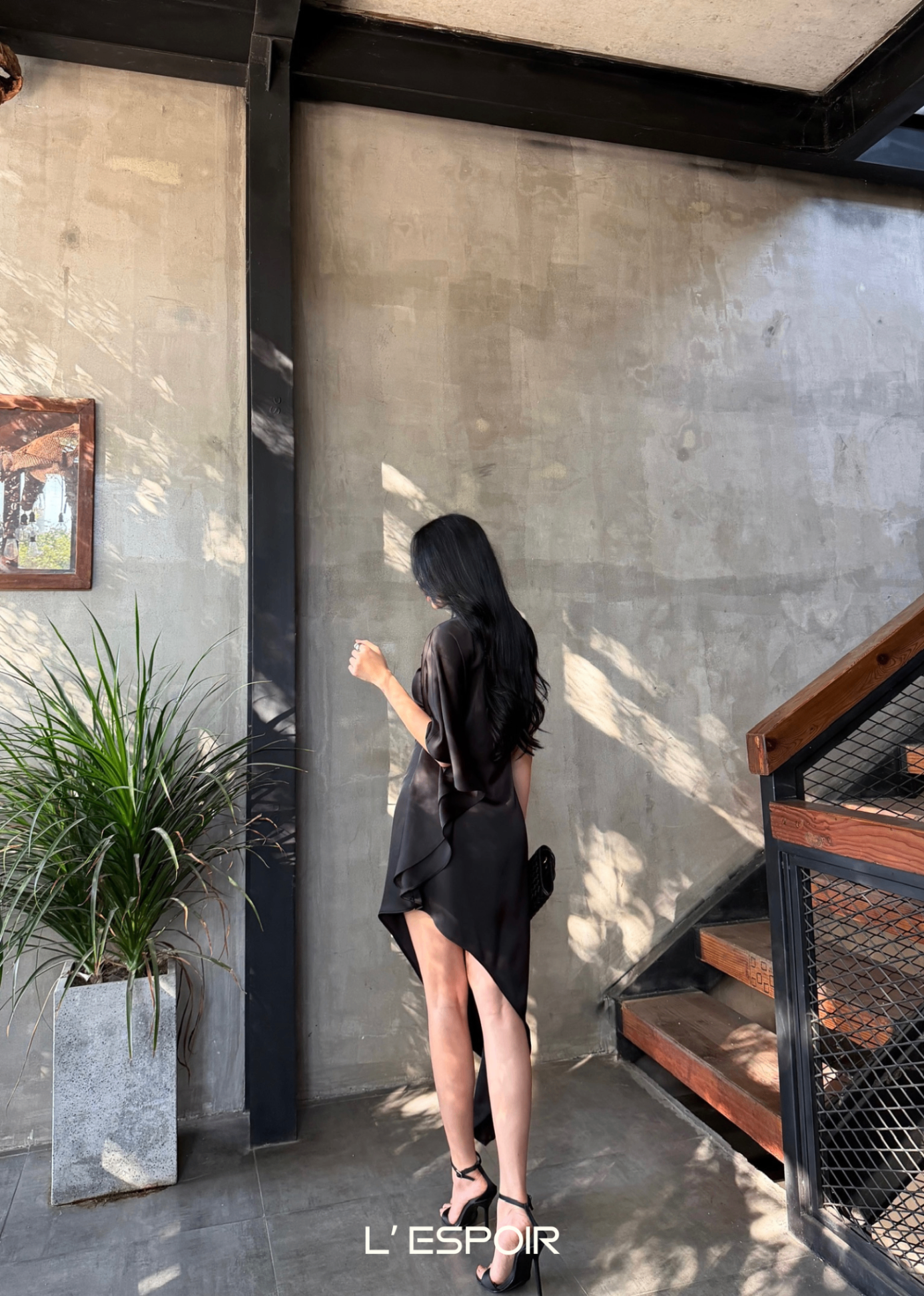 LP.001529 Đen