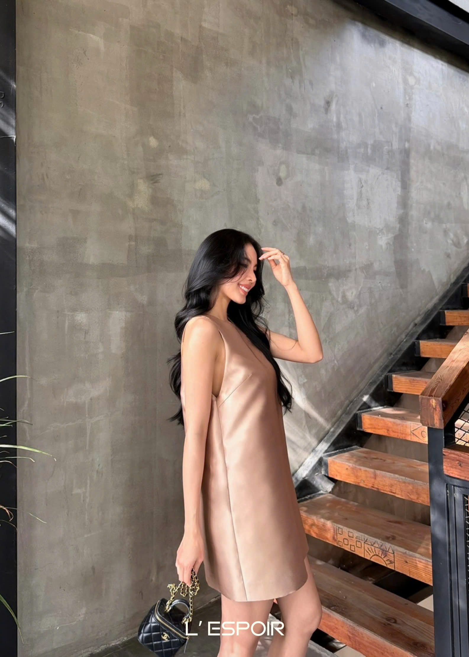 LP.001561 Nâu