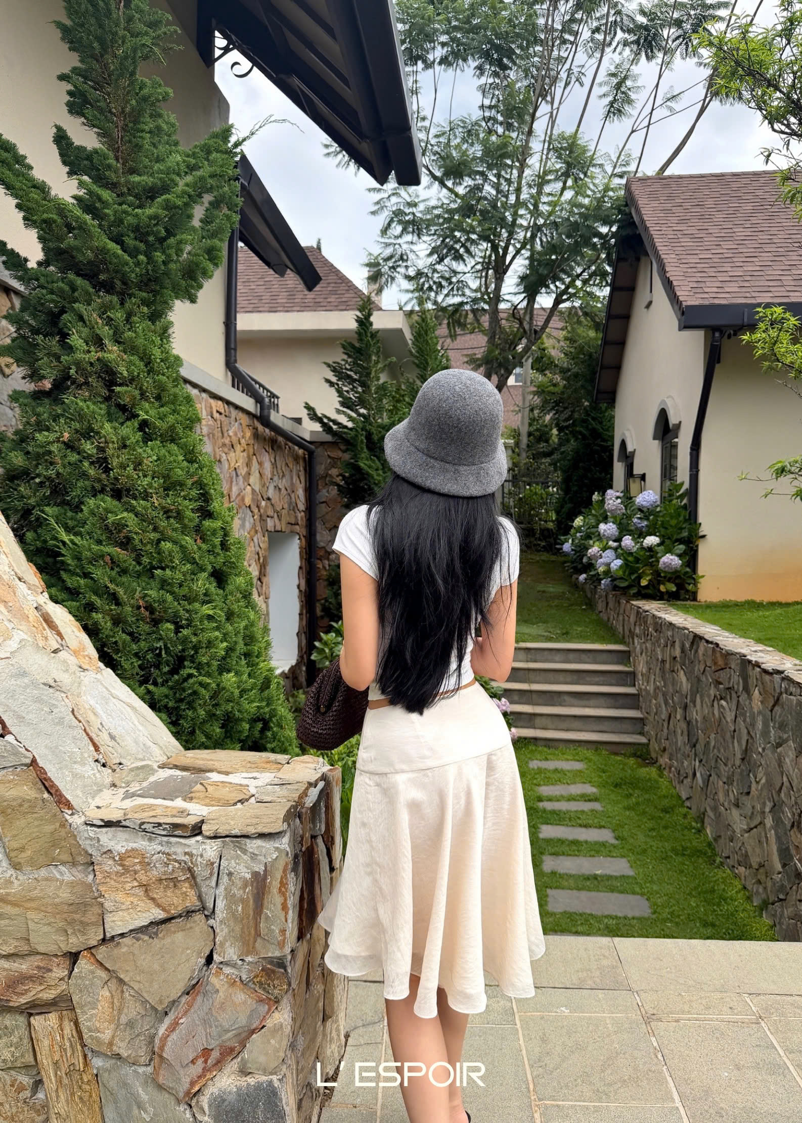 LP.001605 Trắng (Áo)