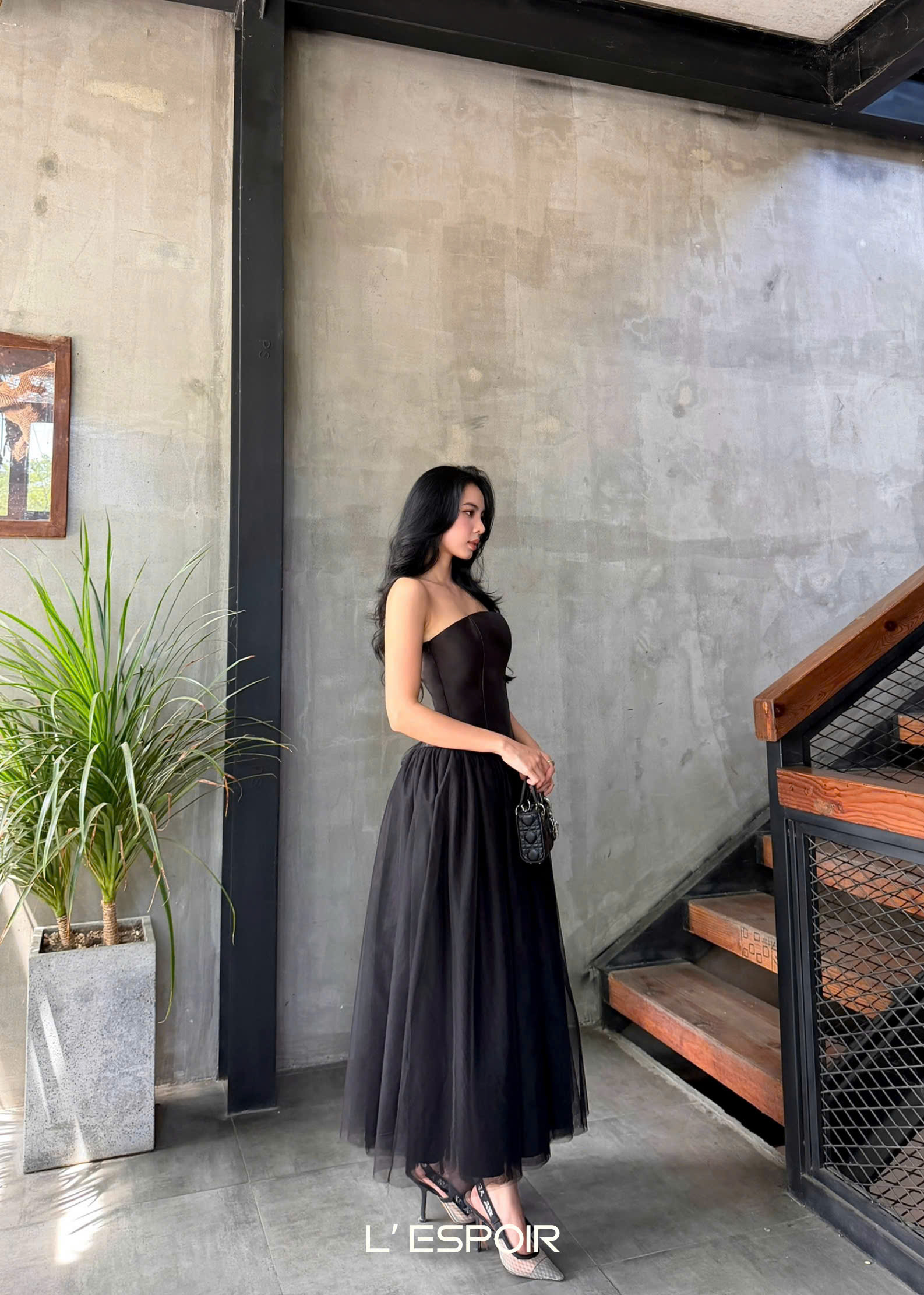 LP.001681 Đen