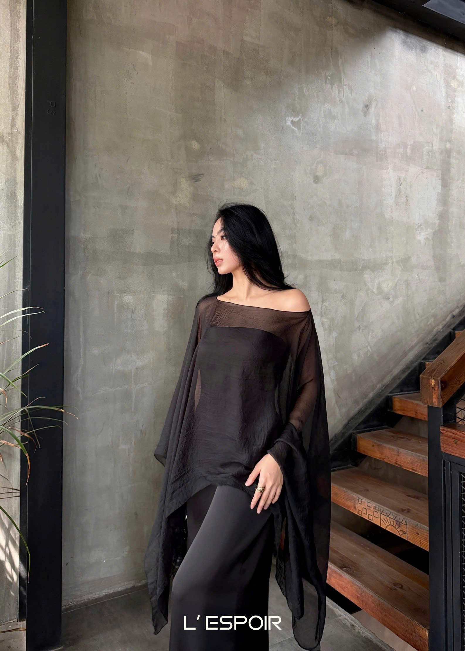 LP.001695 Đen