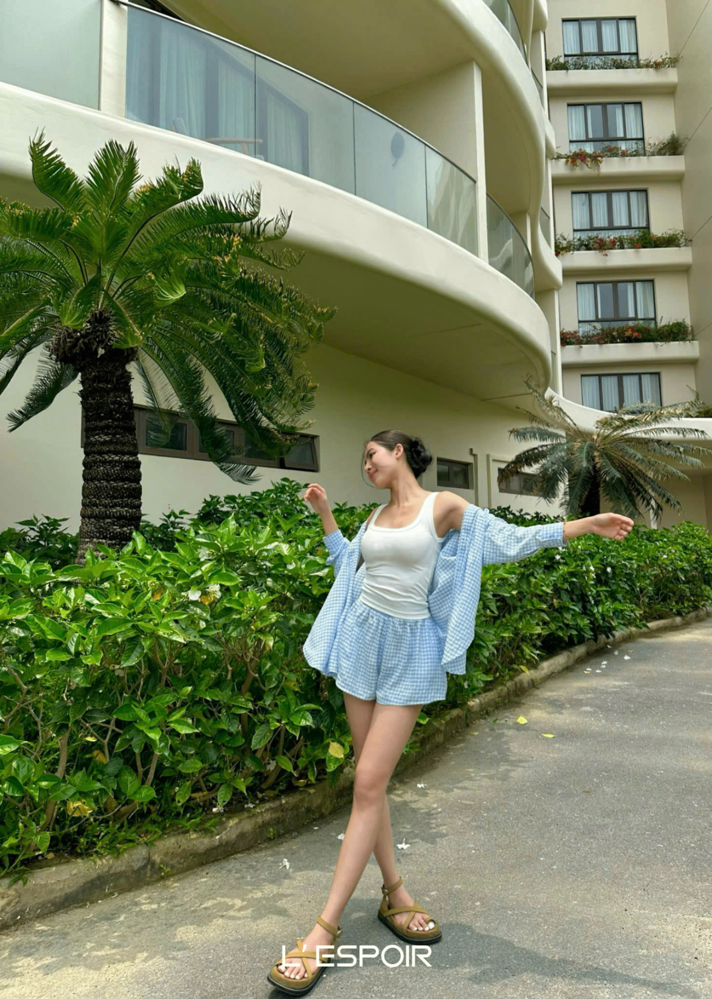 LP-000343-Caro-Xanh-Set--4.png?v=1776406484