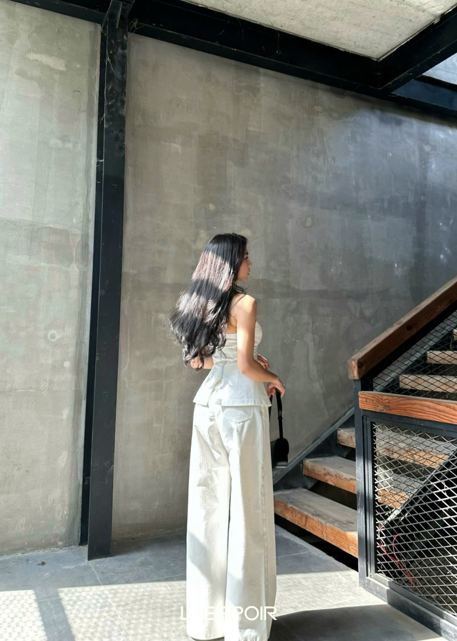 LP-000742-Trang-Ao--5.png?v=1778122747