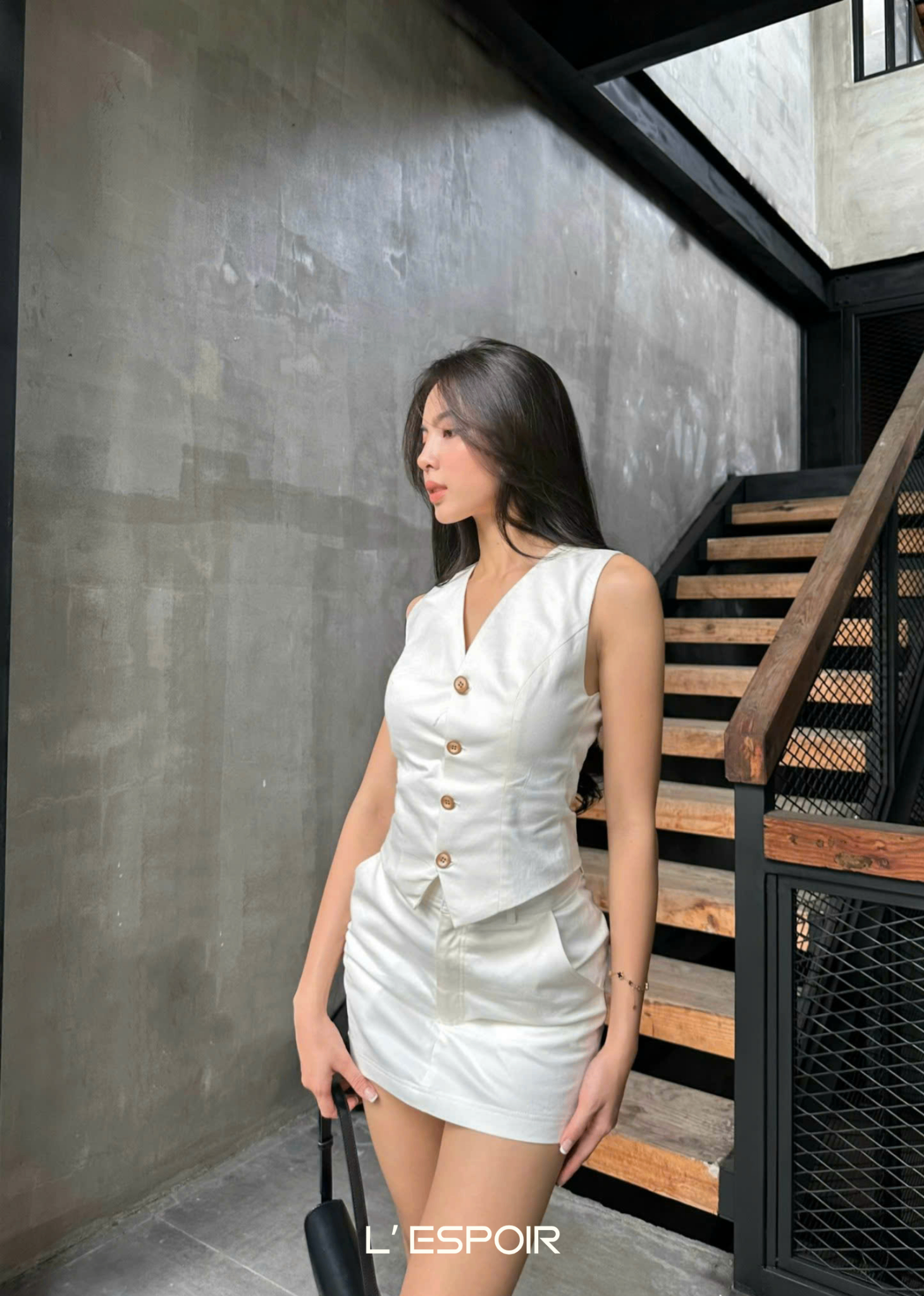LP-000760-Trang-Set--3.png?v=1778643945