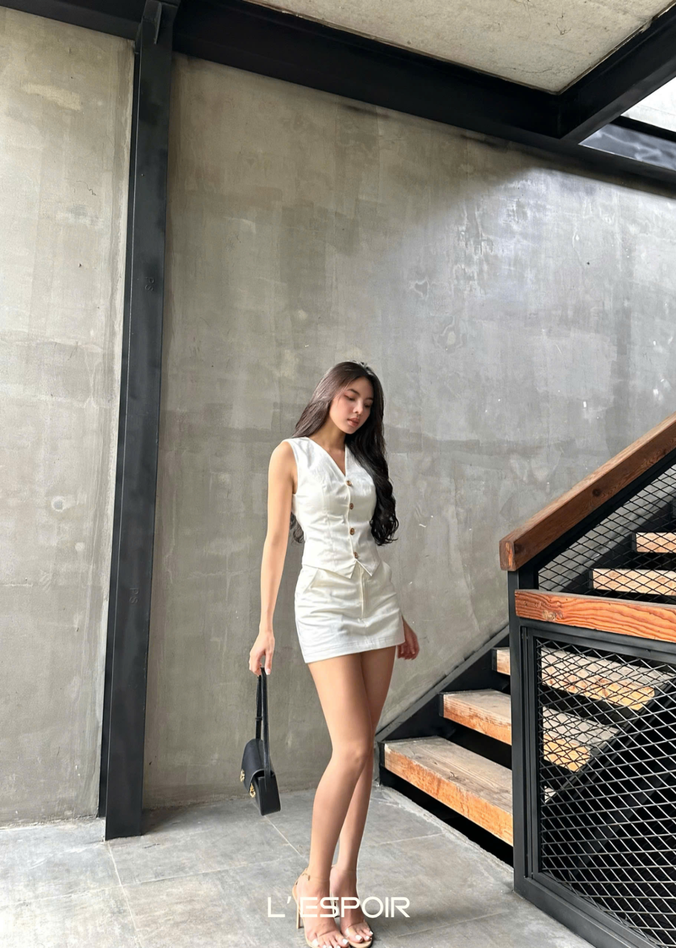 LP-000760-Trang-Set--5.png?v=1778643993