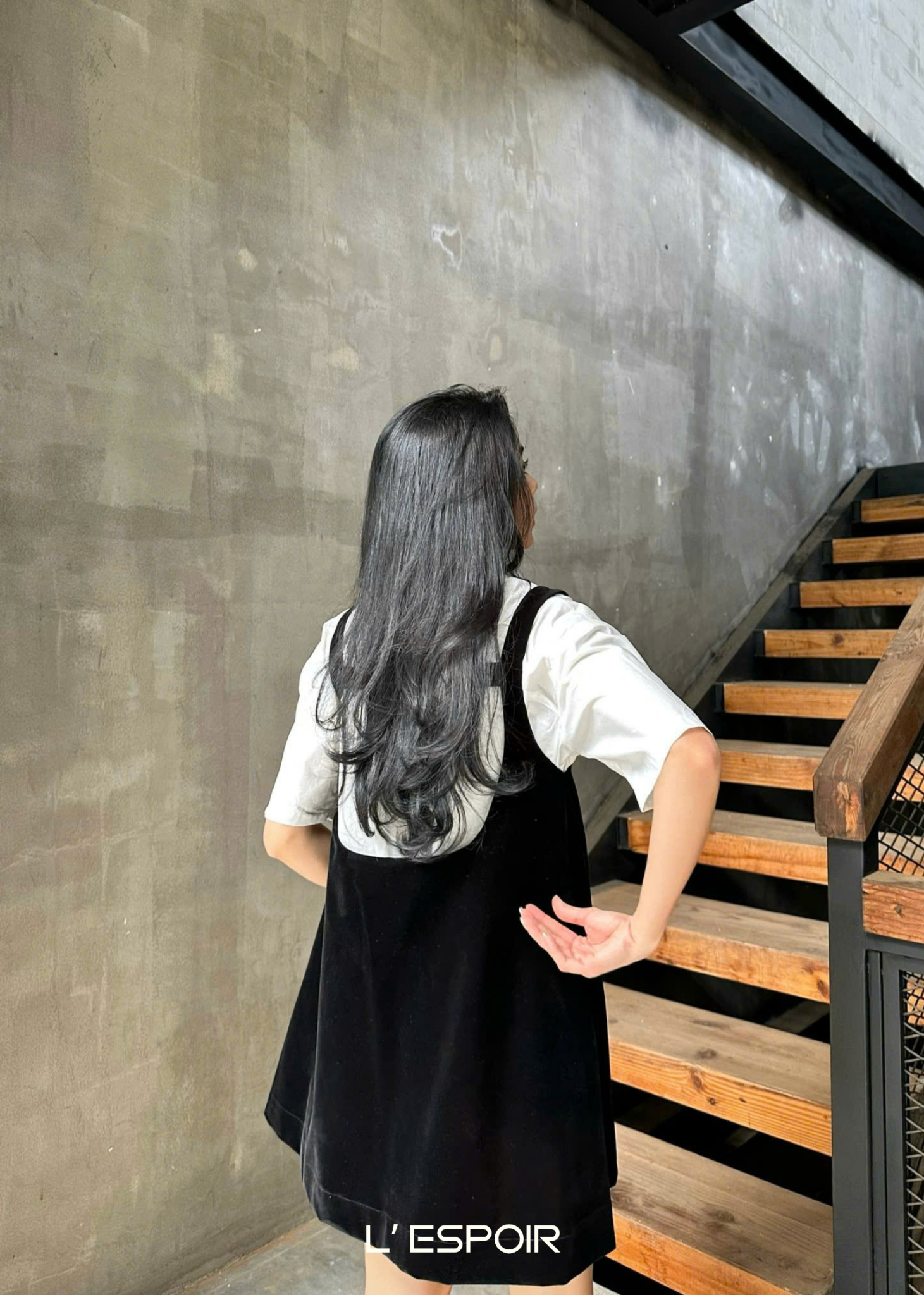 LP-000820-Trang-Ao--3.png?v=1780061051