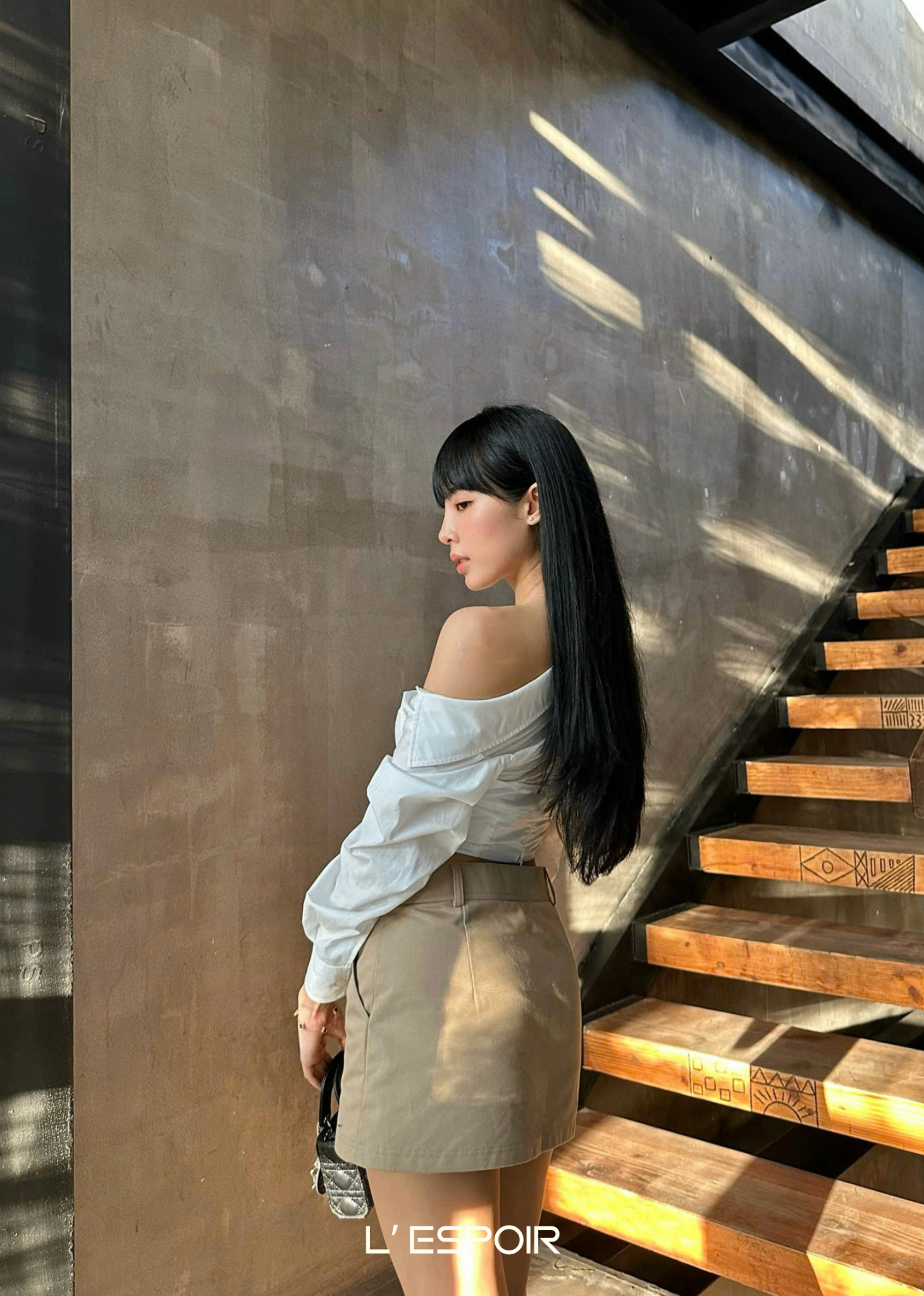 LP-000866-Trang-Ao--2.png?v=1781323368