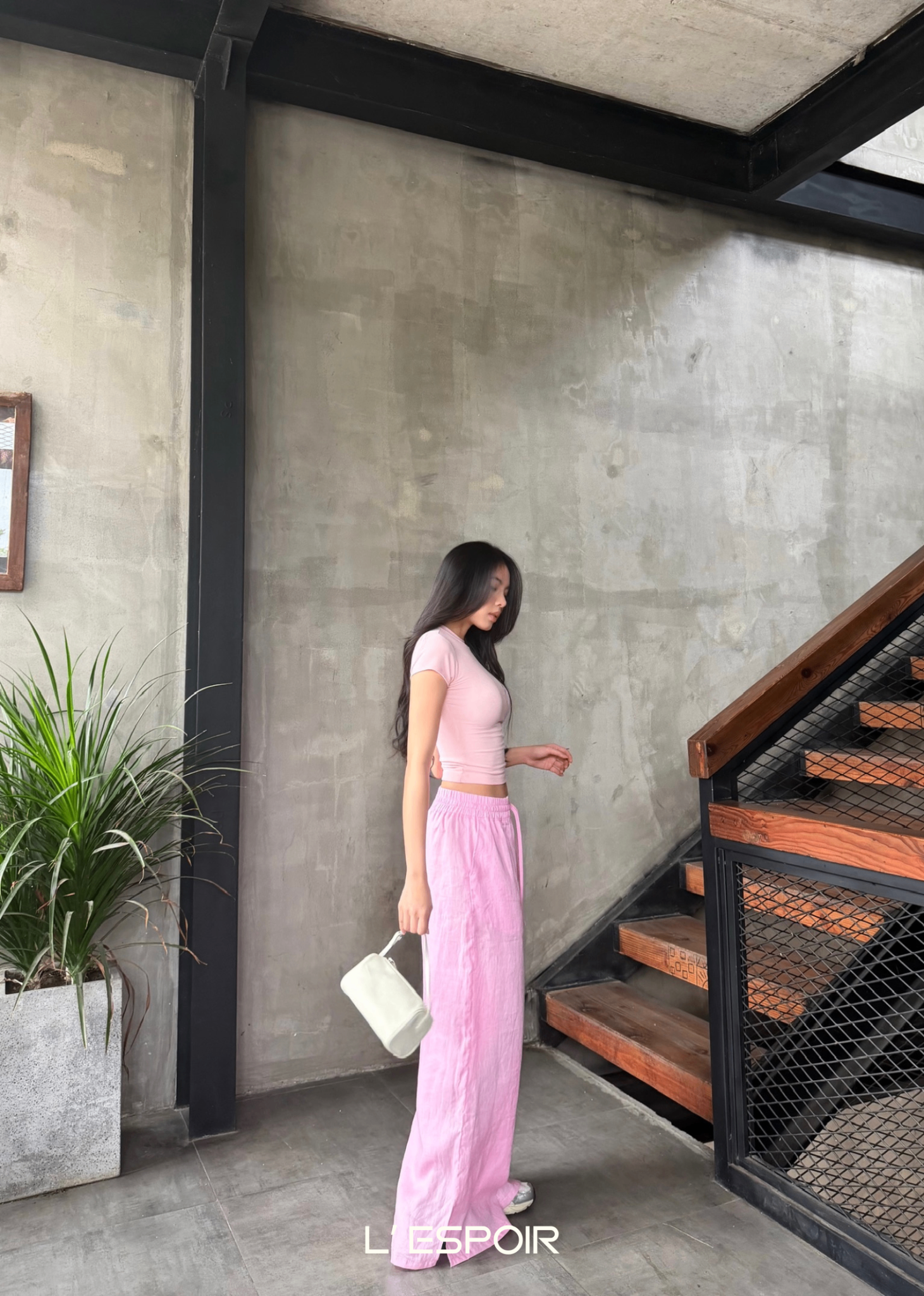 LP-001403-Hong-Ao-_5.png
