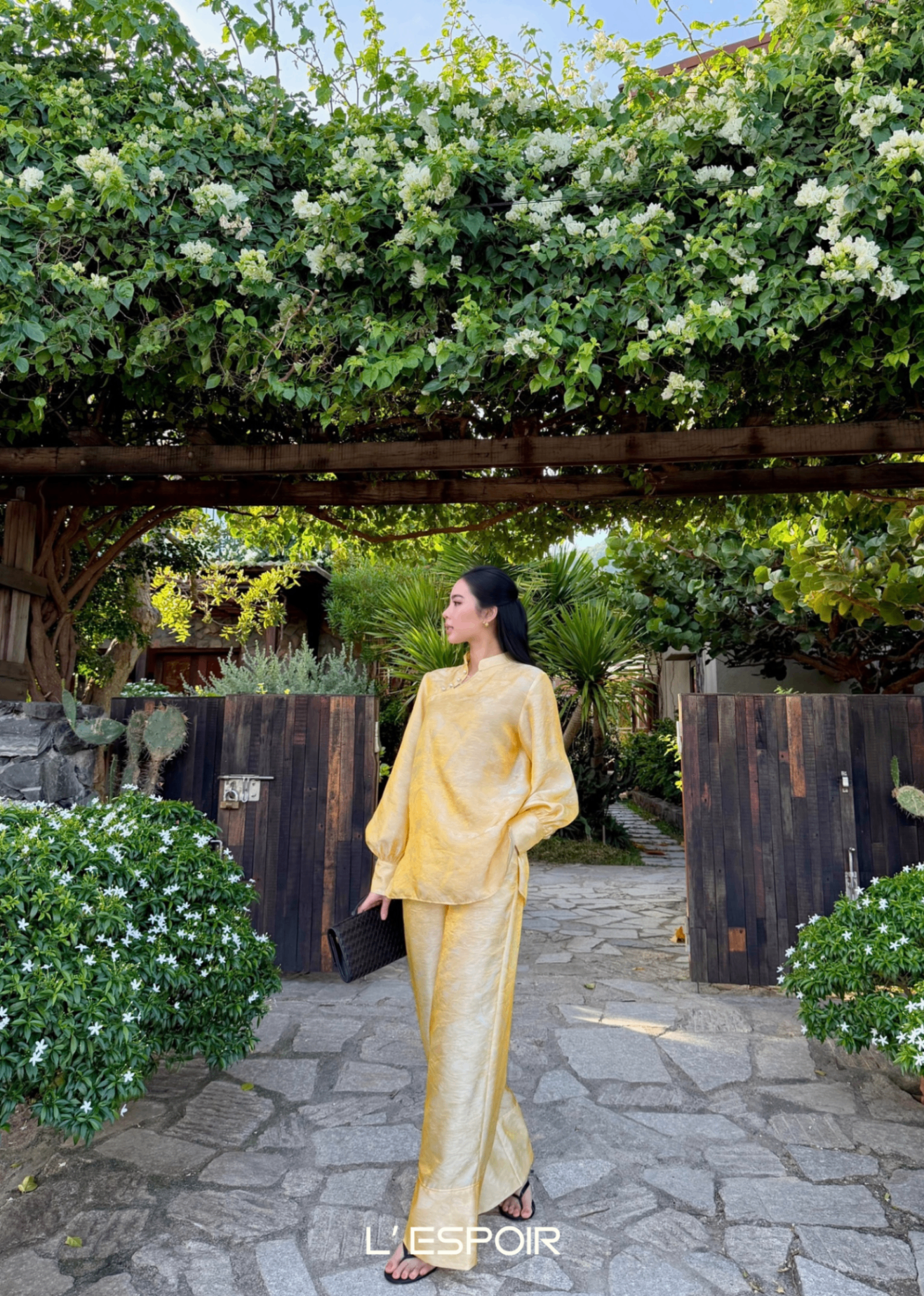 LP-001522-Vang-Set-_20-1.png