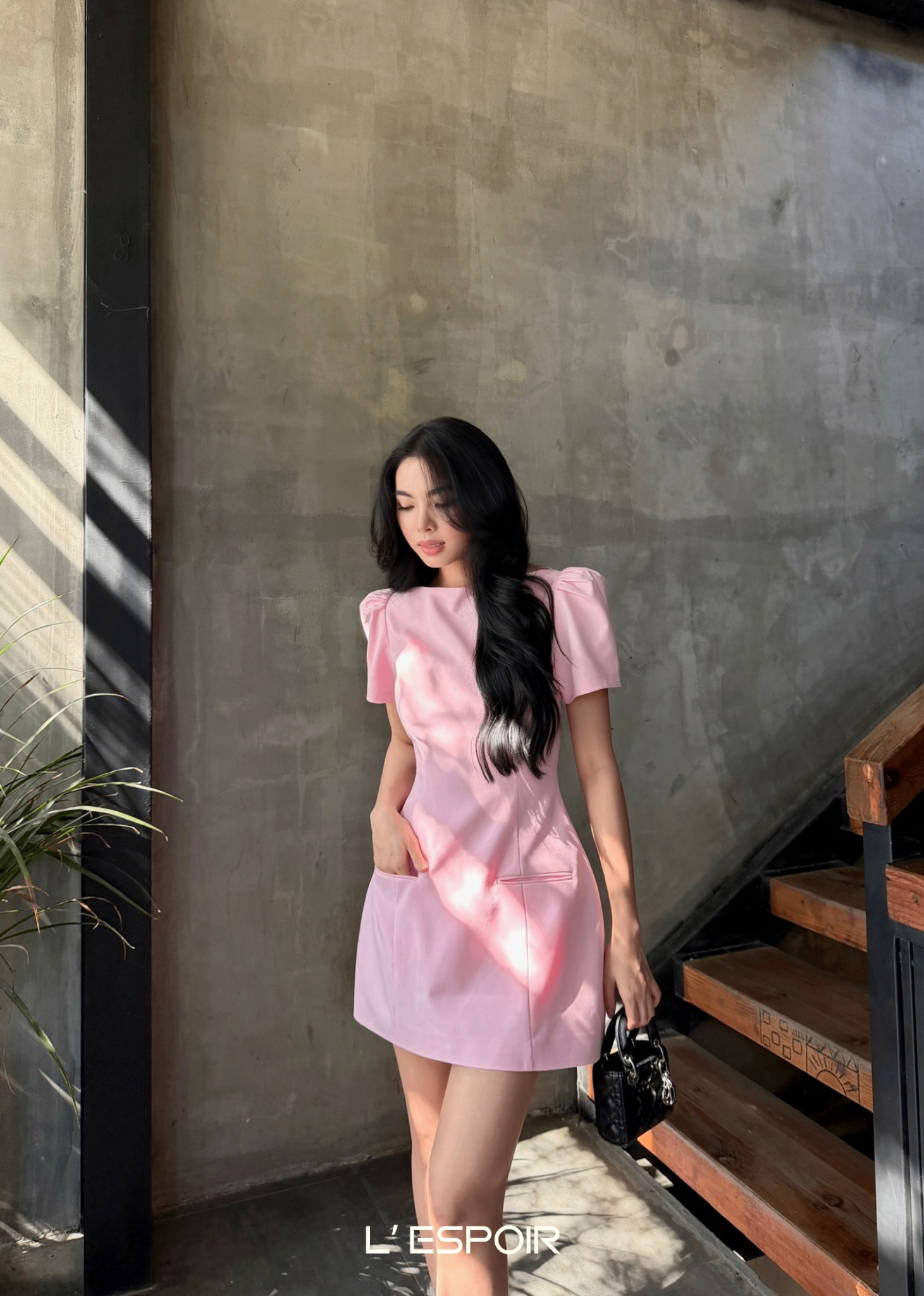 LP-001524-Hong-4.png?v=1775452989