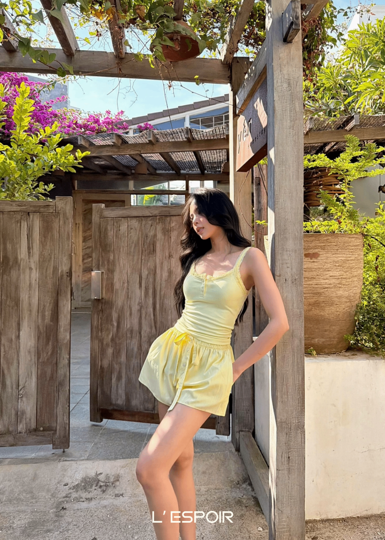 LP-001590-Vang-Quan--3.png?v=1778134618