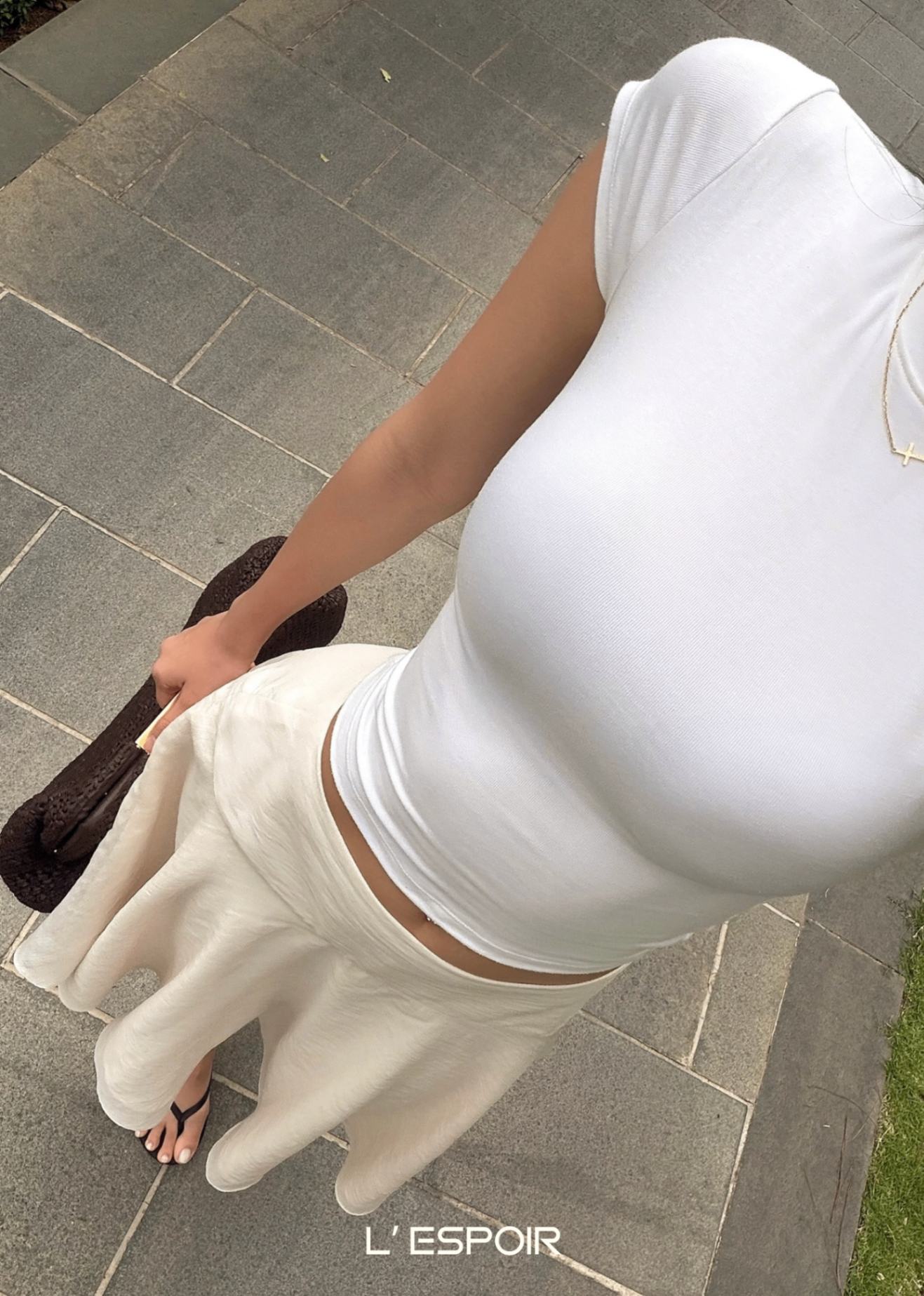LP-001605-Trang-Ao--5.png?v=1779259099