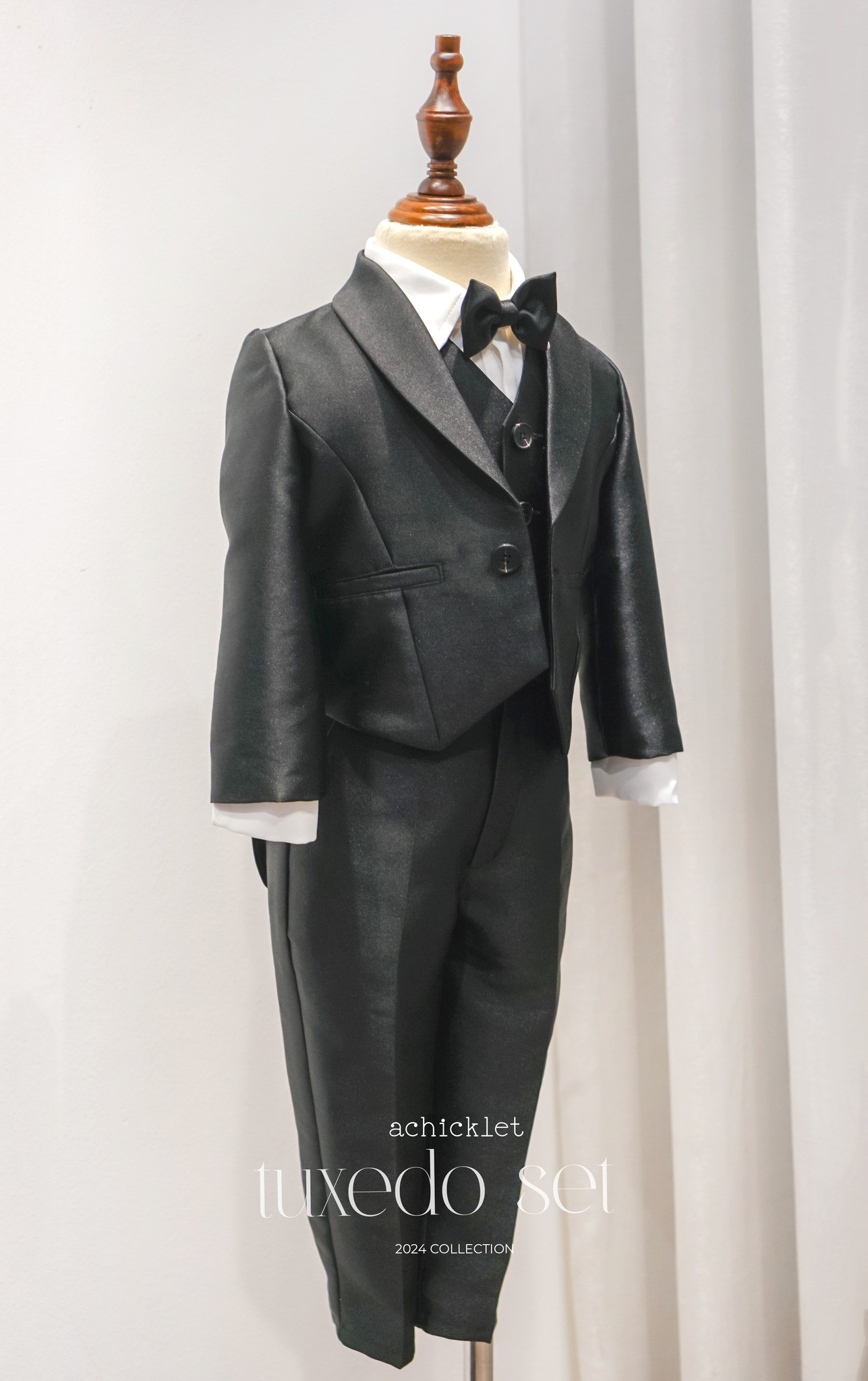 TUXEDO SET