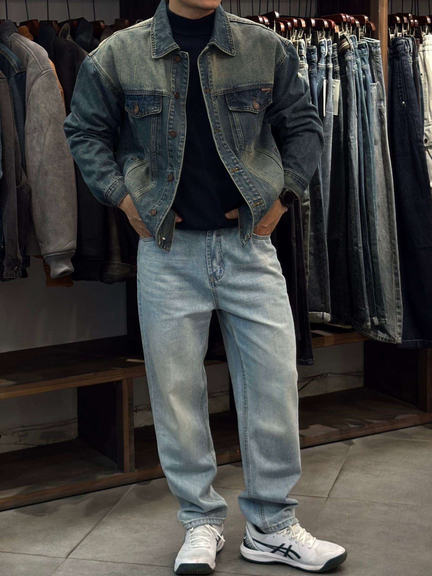 Quần jeans suông UNFET DNST 5235