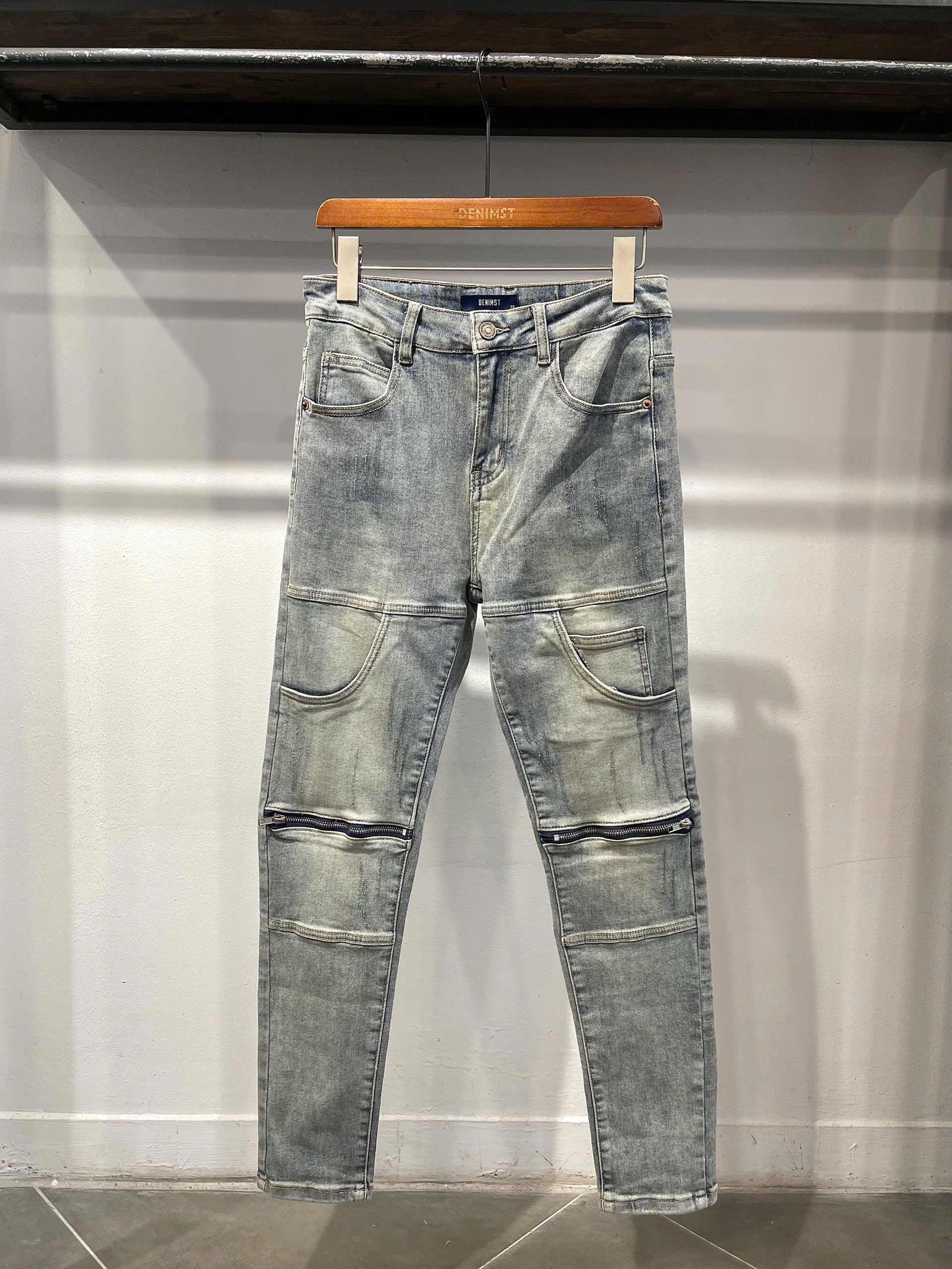 Jean Slim Fit Xanh Xước Zip DNST3866