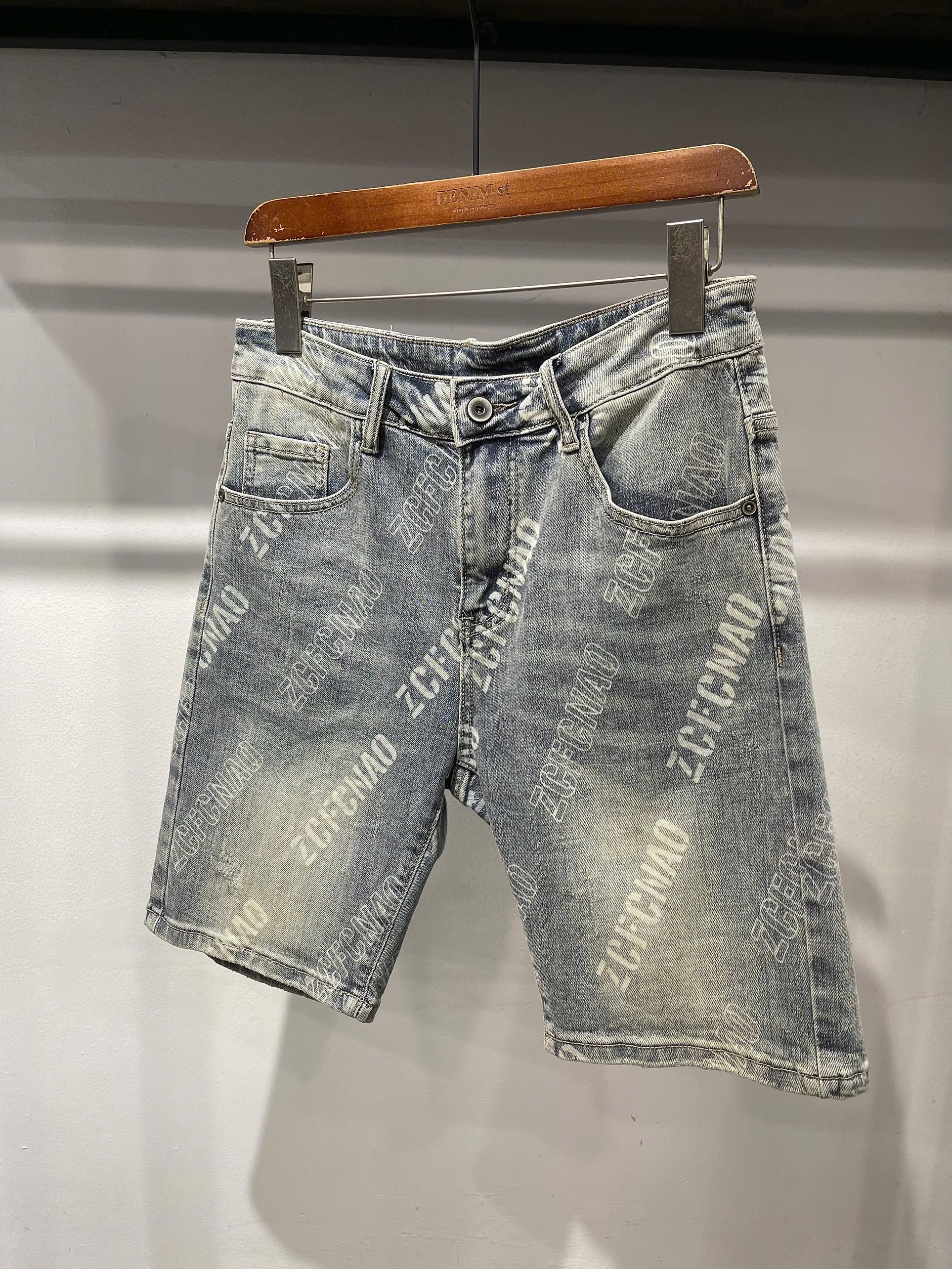 Quần Short Jeans Nam DNST 268
