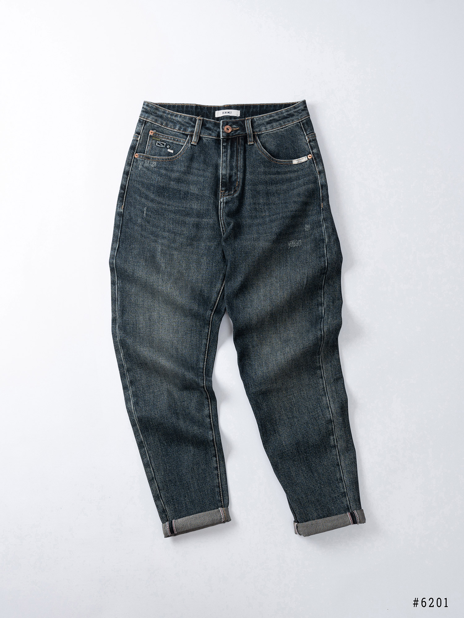 Quần jean carrot fit xanh xước NAL DNST 6201