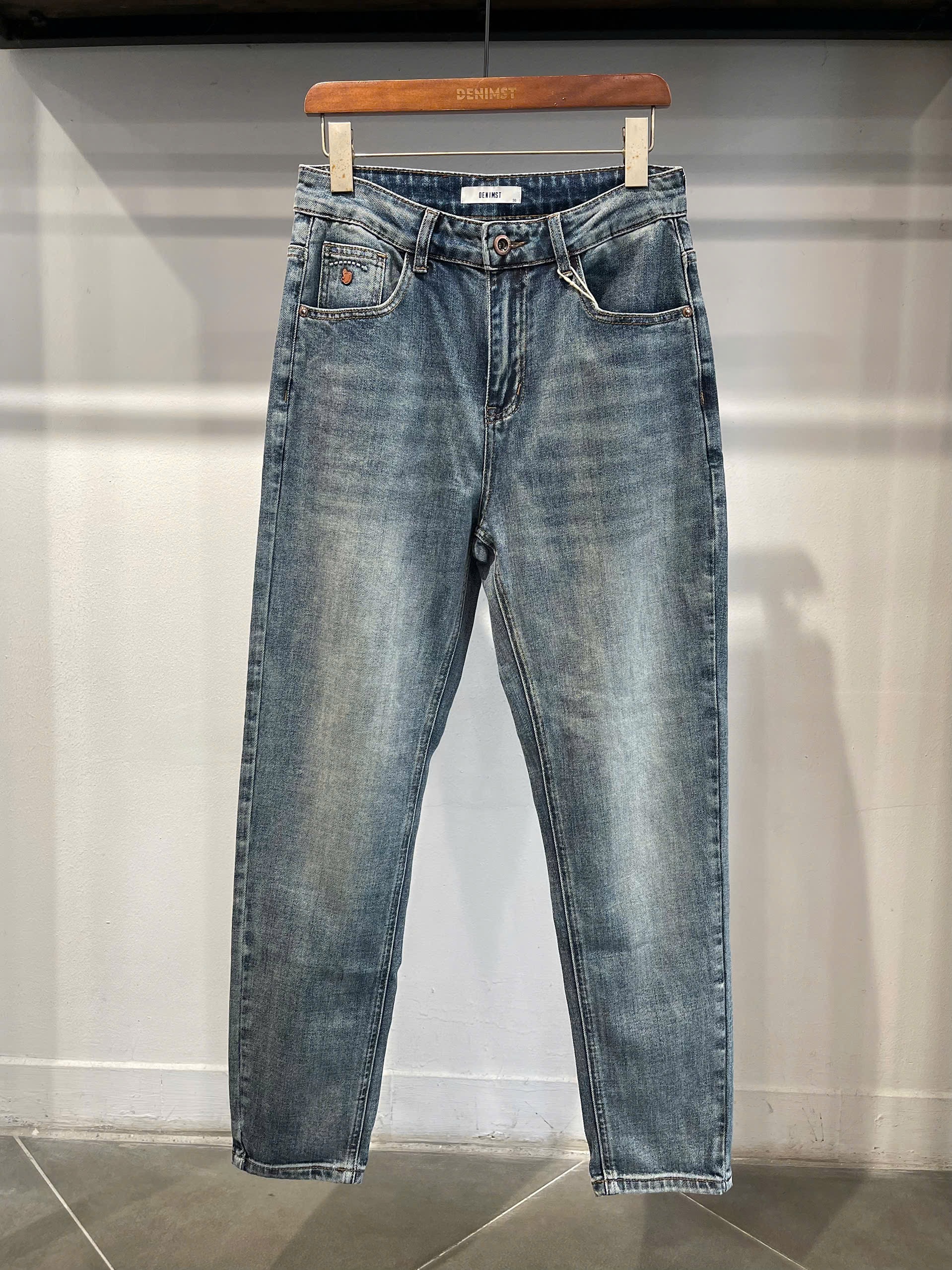 Quần jean slim fit xanh trơn ing DNST 9033