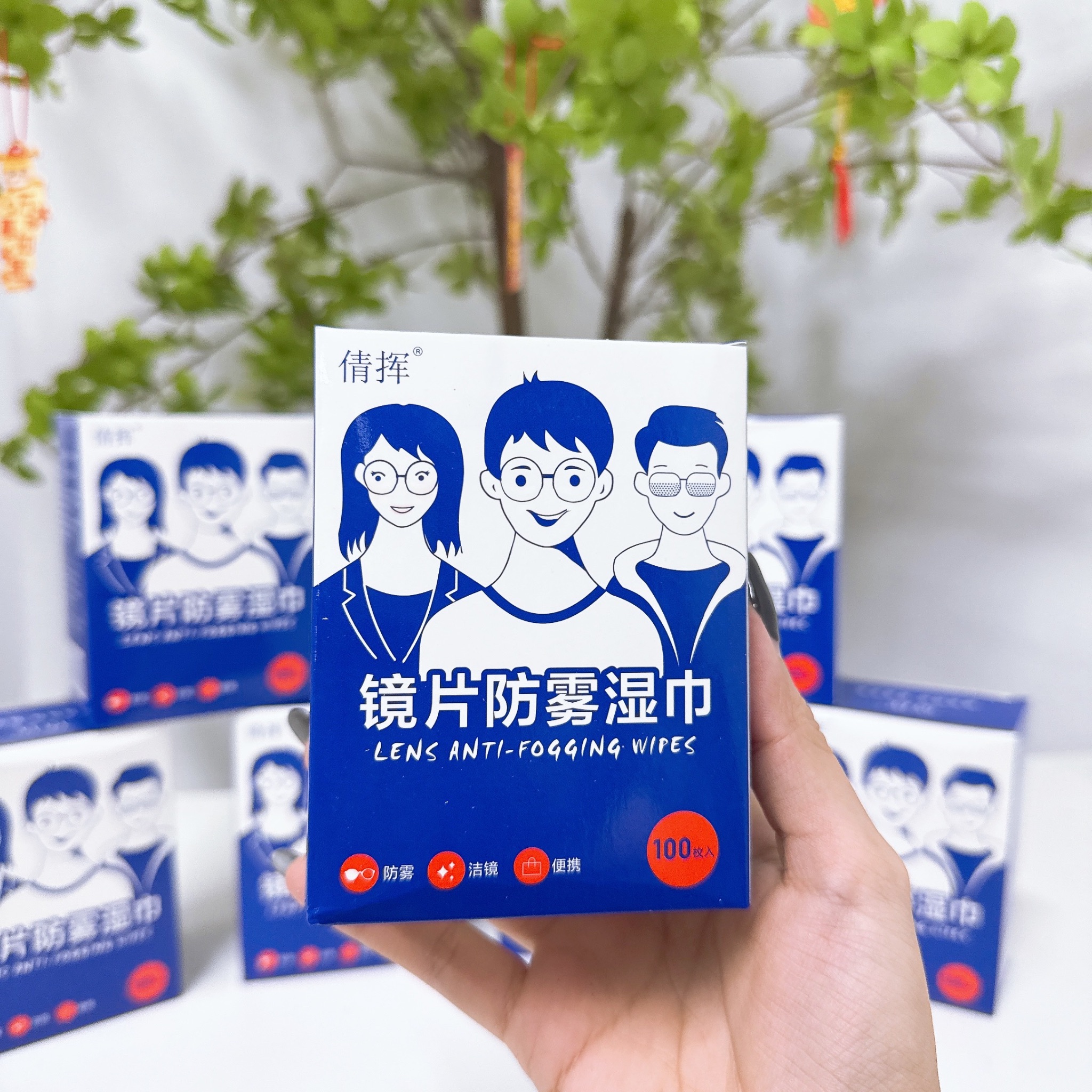 [180] Hộp 100 Miếng Lau Kính Chống Mờ