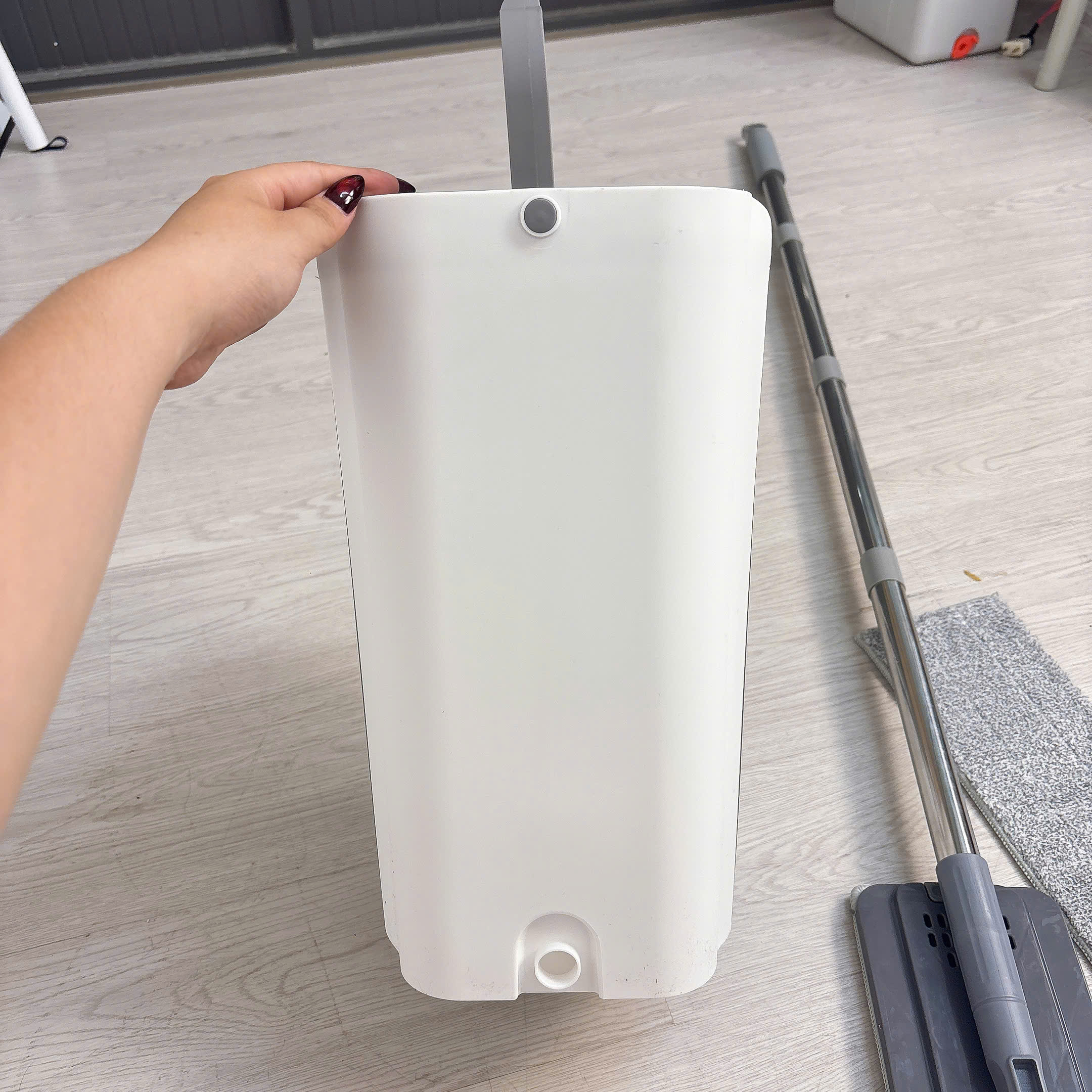 [20] Bộ Cây Lau Nhà Kèm Thùng Tự Vắt Waha GSM*