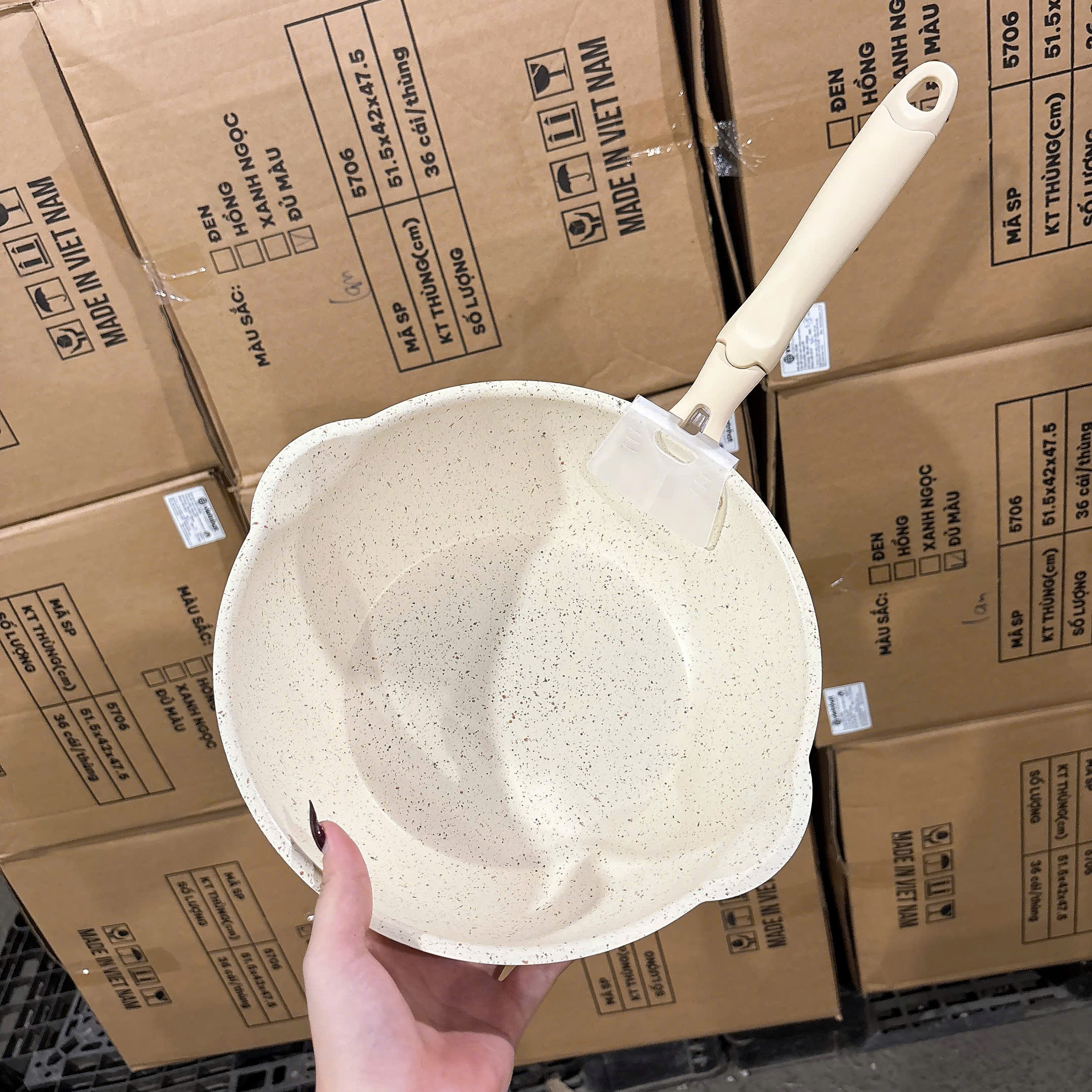 [30] Chảo Tai Trắng EMOOJOO 24cm*