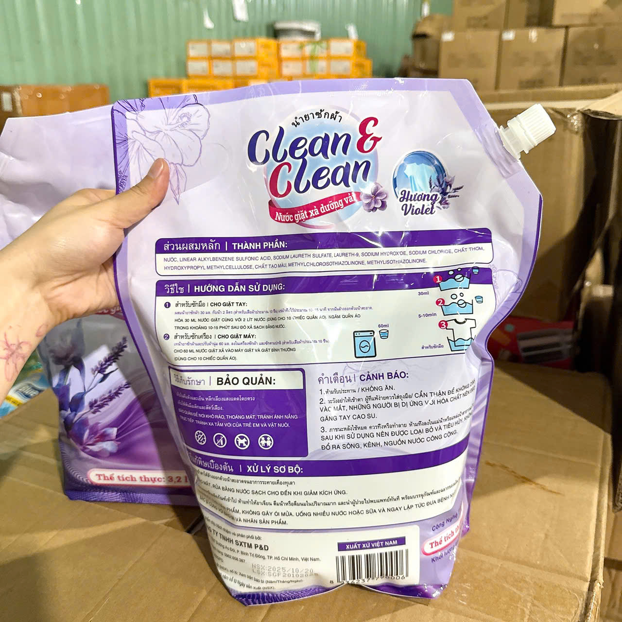 [4] Nước Giặt Clean&Clean Hương Violet 3.2L