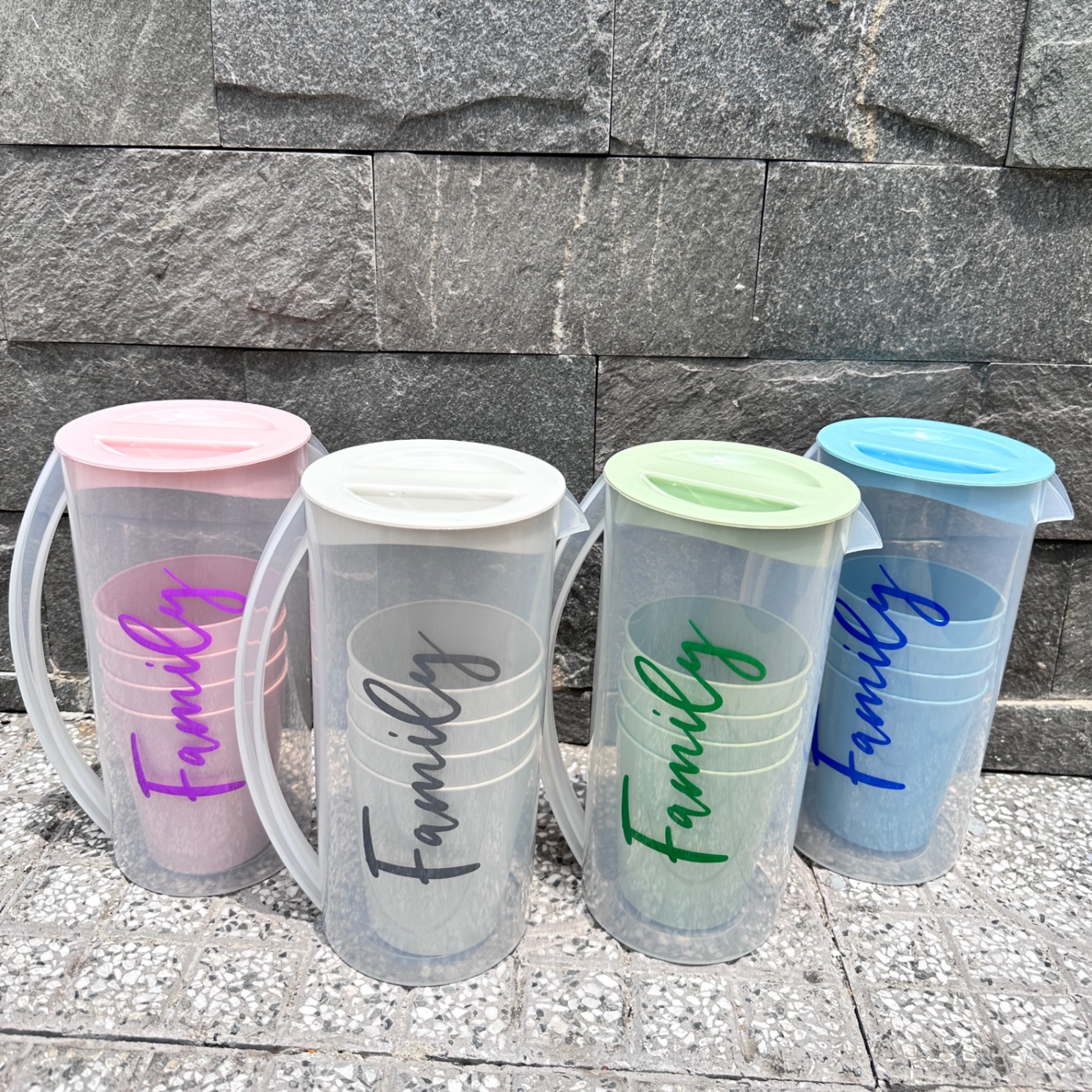 [50] Bộ Ca Kèm 4 Ly Family 1,6L