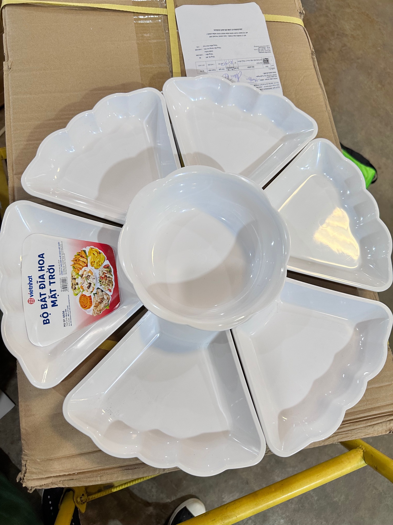 [8] Bộ Bát Đĩa Hoa Mặt Trời 6836