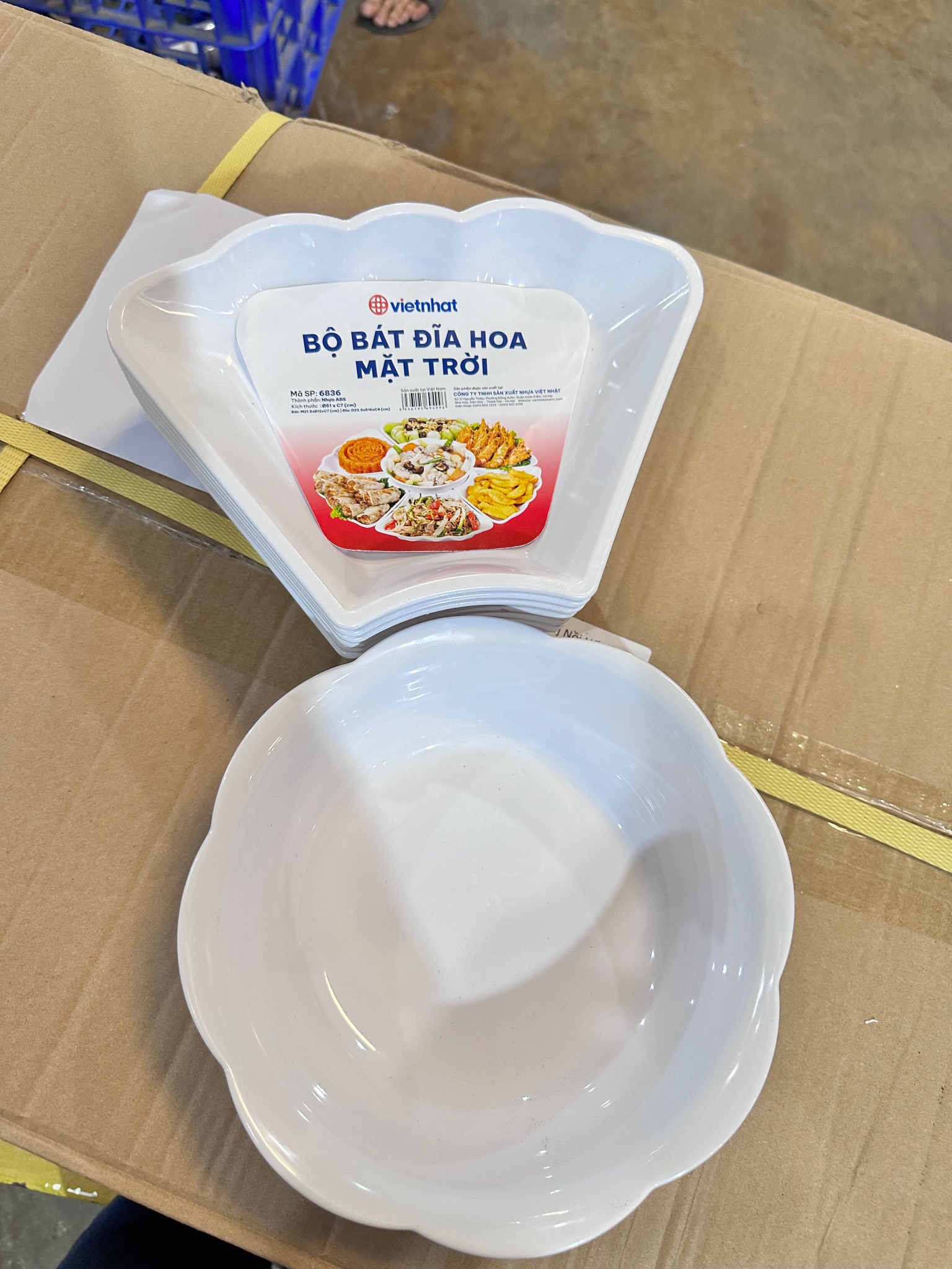 [8] Bộ Bát Đĩa Hoa Mặt Trời 6836