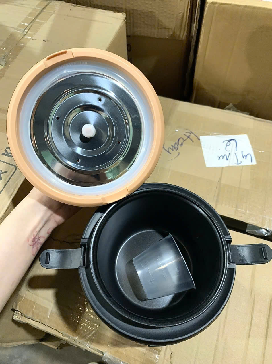 [8] Nồi Cơm Điện Mini CHIGO