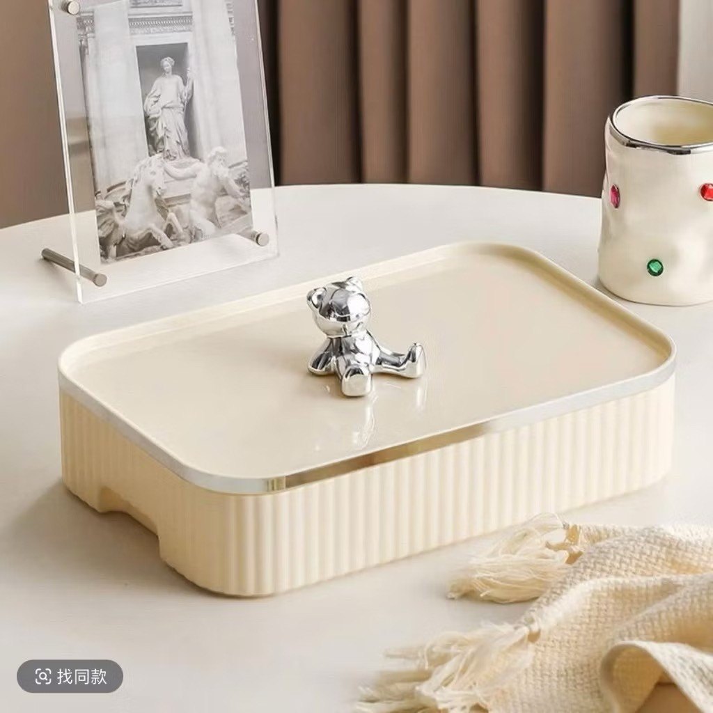 [40] Khay Mứt Gấu 6 ô Chữ Nhật 450 - Trắng kem