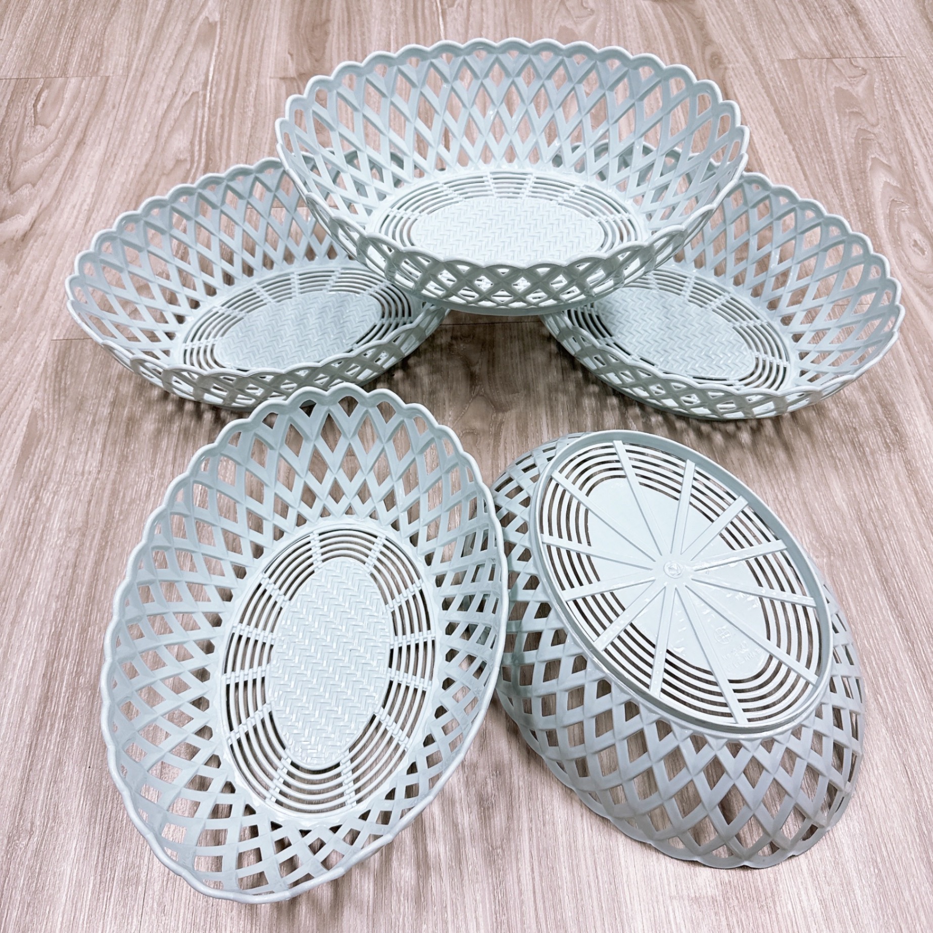 [40] Rổ Bầu Dục Mây To 3347