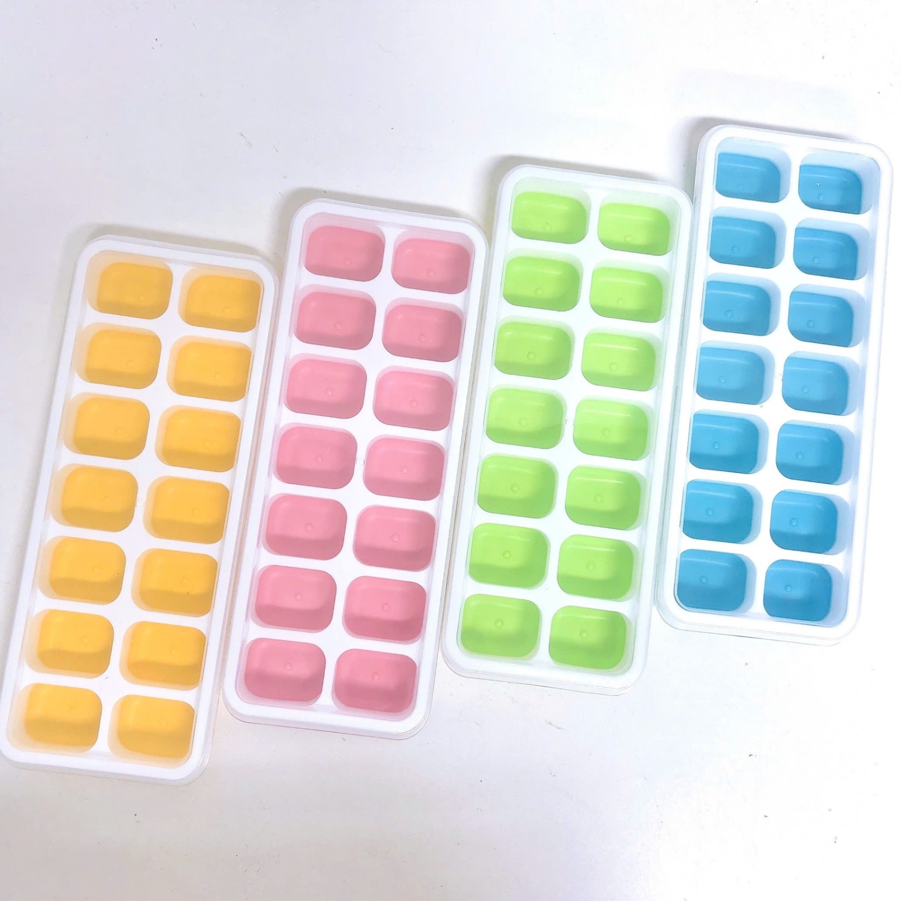 [200] Khay Đá Silicon Có Nắp 25cm